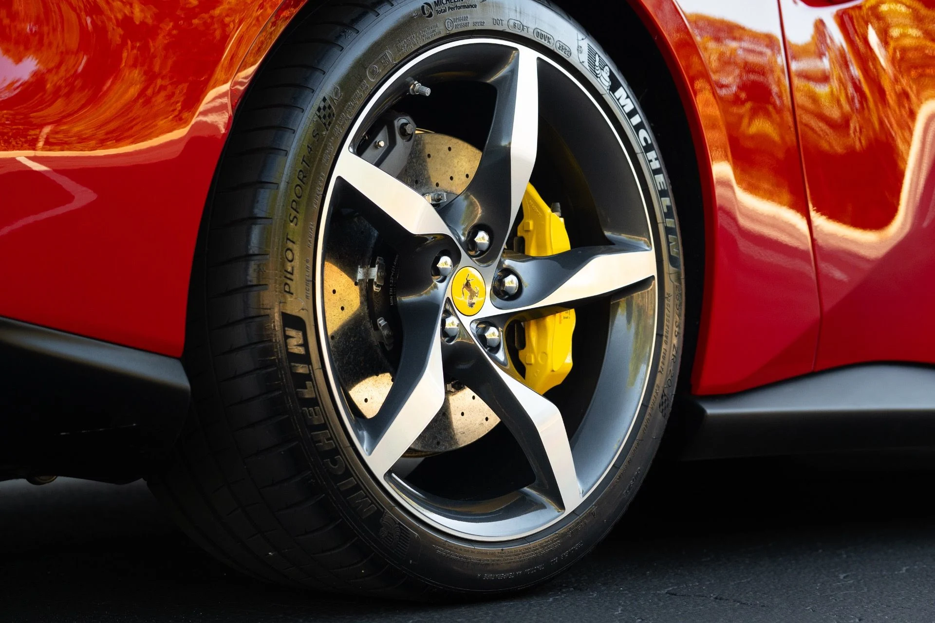 mph017_579244680_Used_2023_Ferrari_Portofino_M_1770869852_c24de5403e