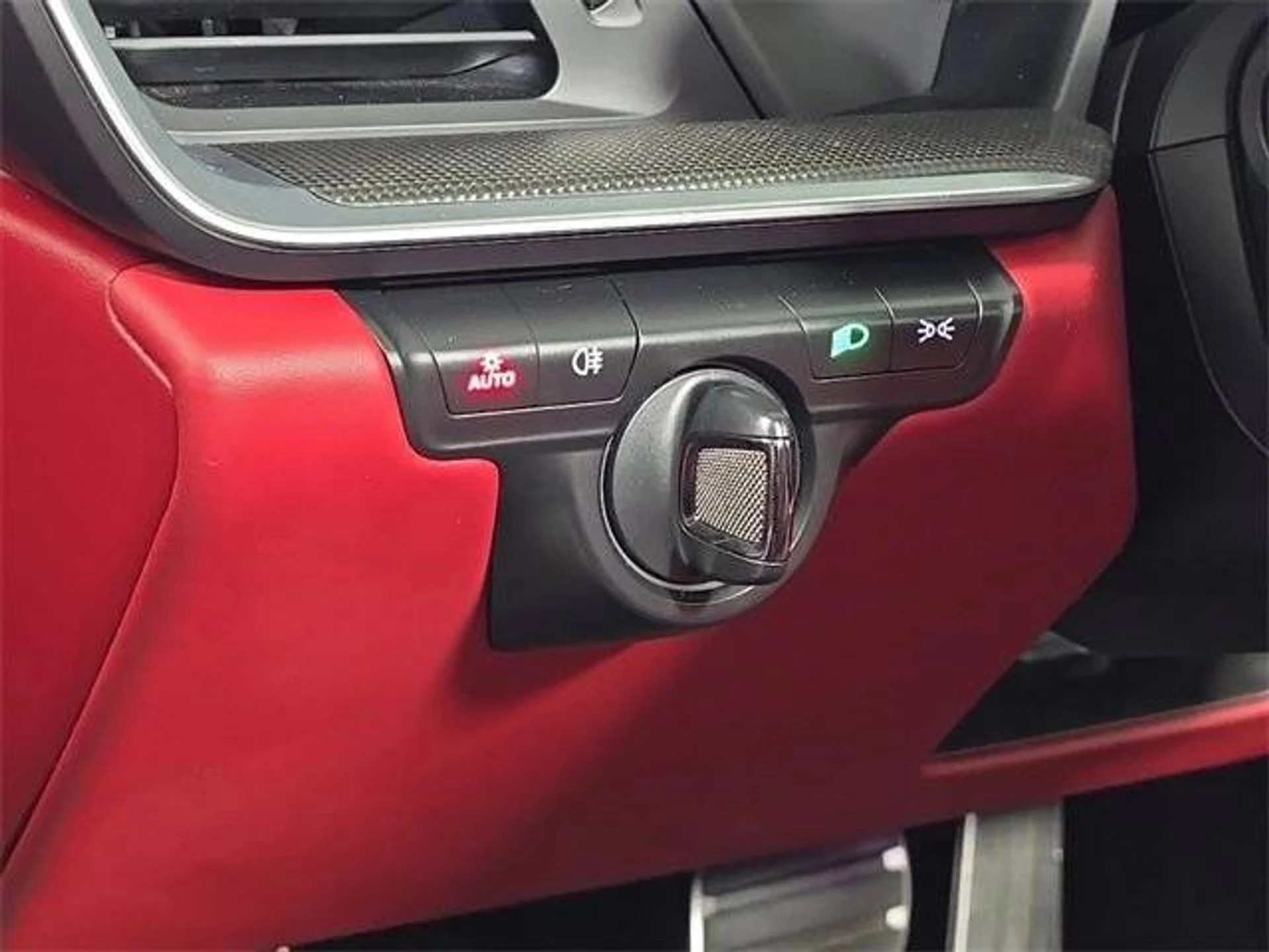 mph017_580970976_1280_4b231fb5aa