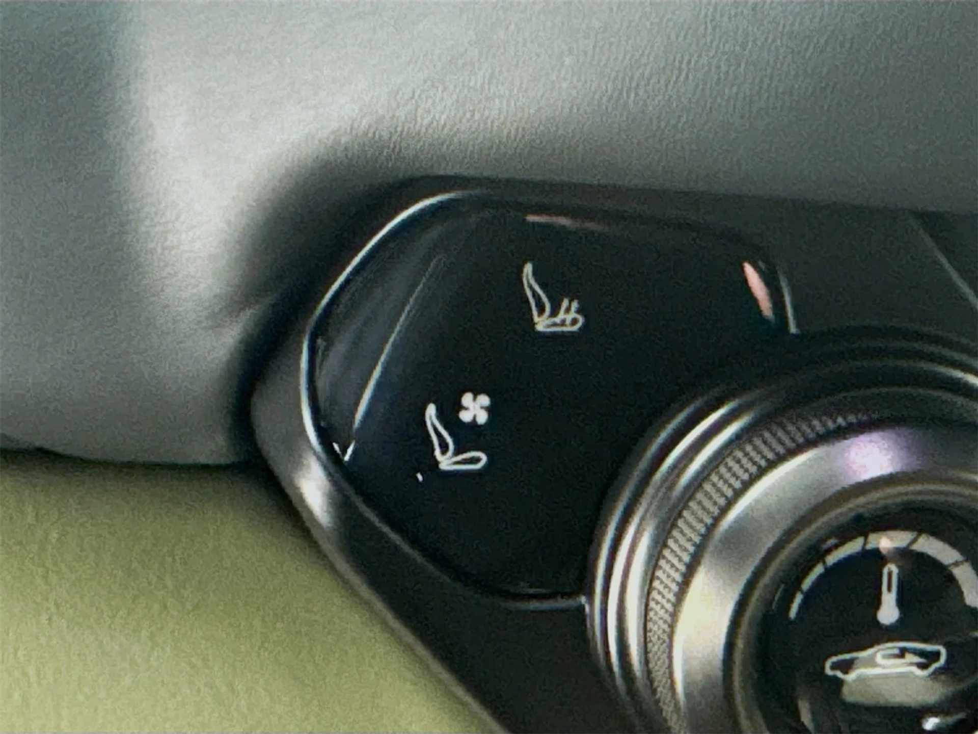 mph017_581807501_b79dc037cc83d7c450d7758f4991f3bdx_a0e651f801