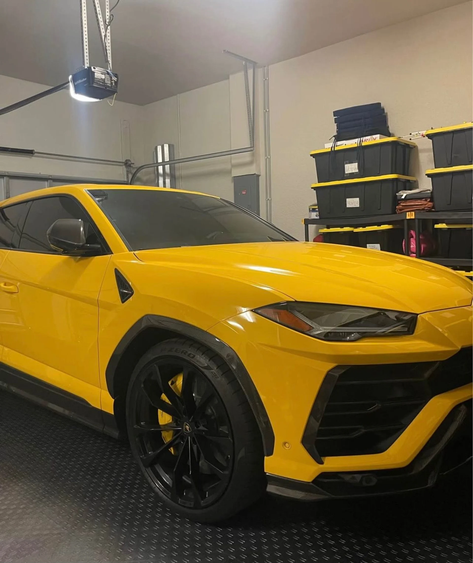 mph017_583731647_Used_2020_Lamborghini_Urus_1754064720_42ad8deda3