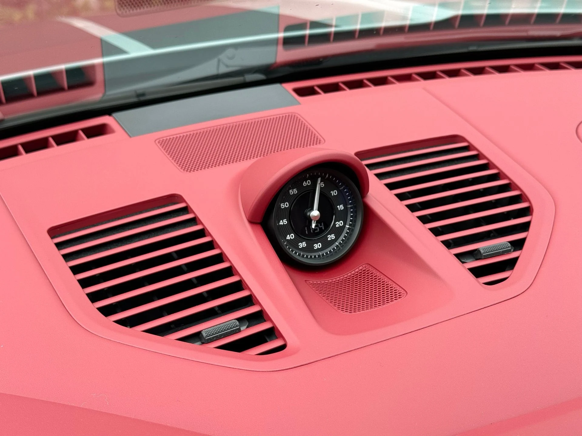 mph017_584537504_839cb756a249527be08e5c8d0bb5bdc0_d23f88c2b6