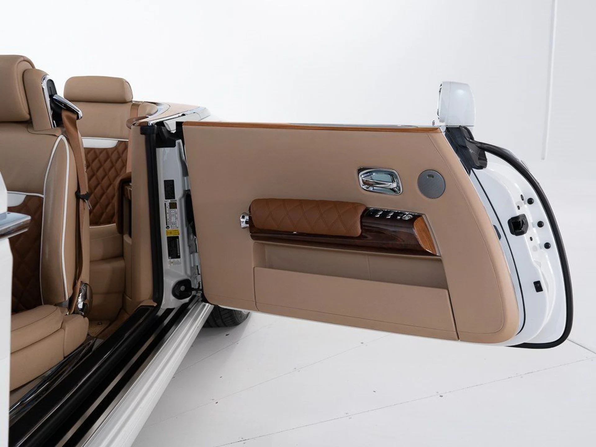 mph017_587258661_63ad4a63889789a3d769975ff7837f7d_6e1b5c64c0