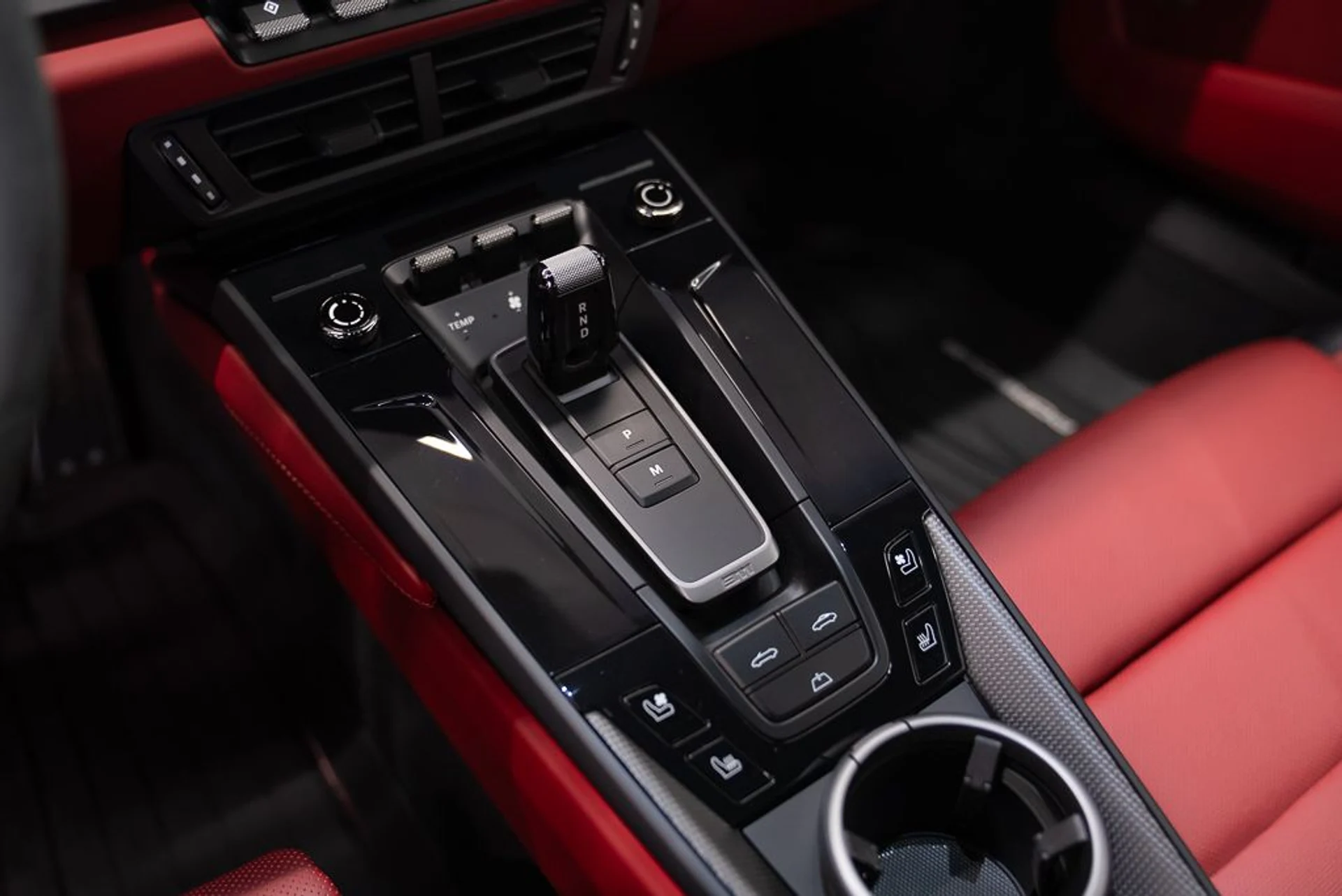 mph017_589398390_porsche_911_2025_jpg_v_1776180195_5ad30aade9