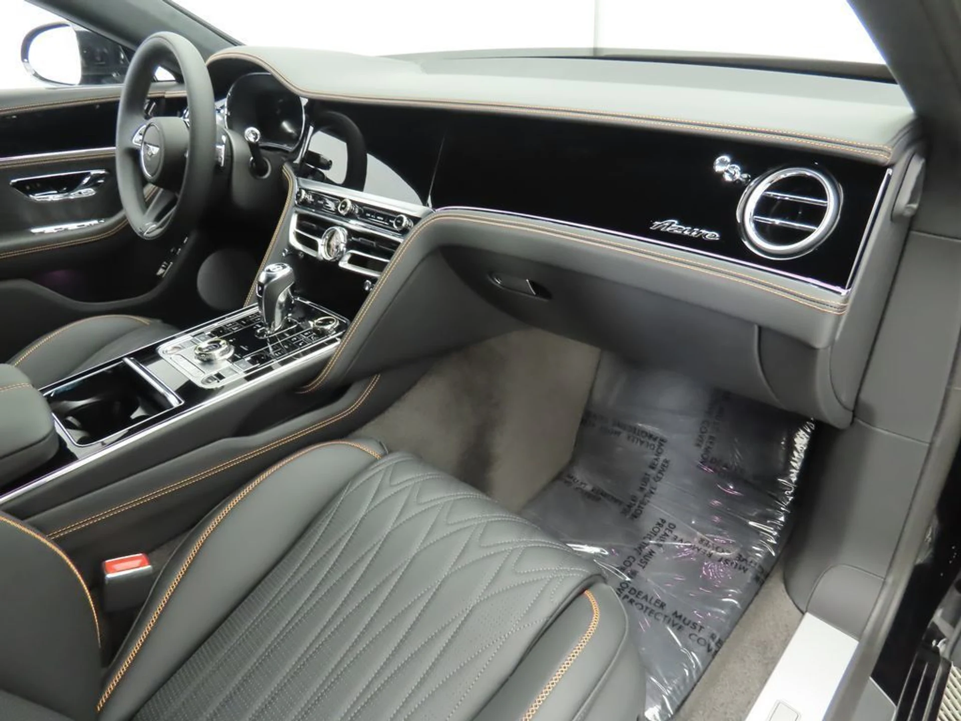 mph017_59207948_new_2025_bentley_flying_spur_8119_22943437_18_1024_6ed56e6432