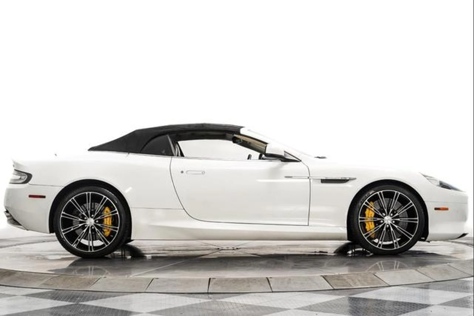 mph017_597613612_Vnnhj_Oy_AVWI_Gvufw_S_Tzv_Z_E0xqk_2b083b3ca1