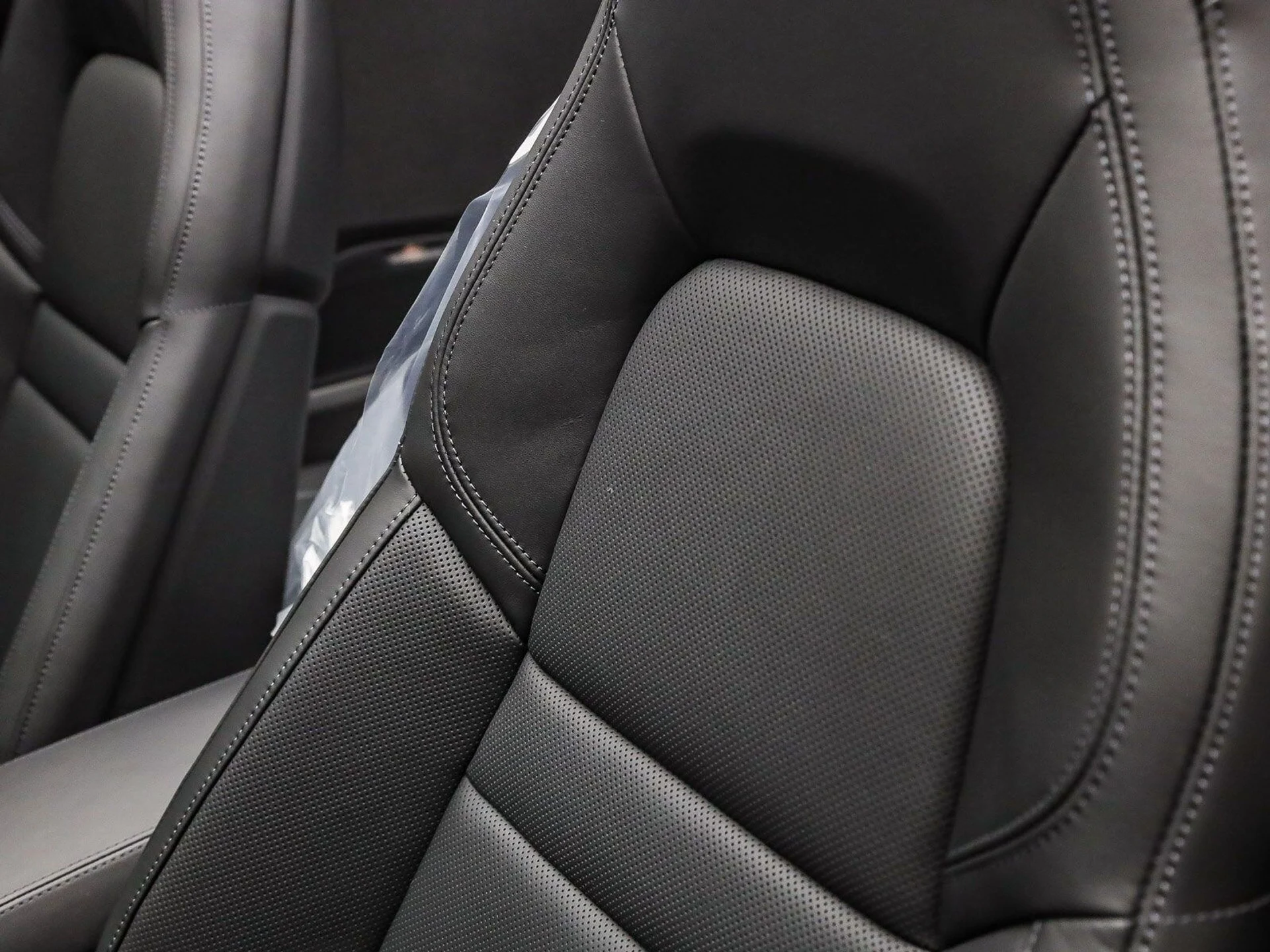 mph017_597823063_22cf259a50763e7acc8d69babad68230x_73763ac0e5