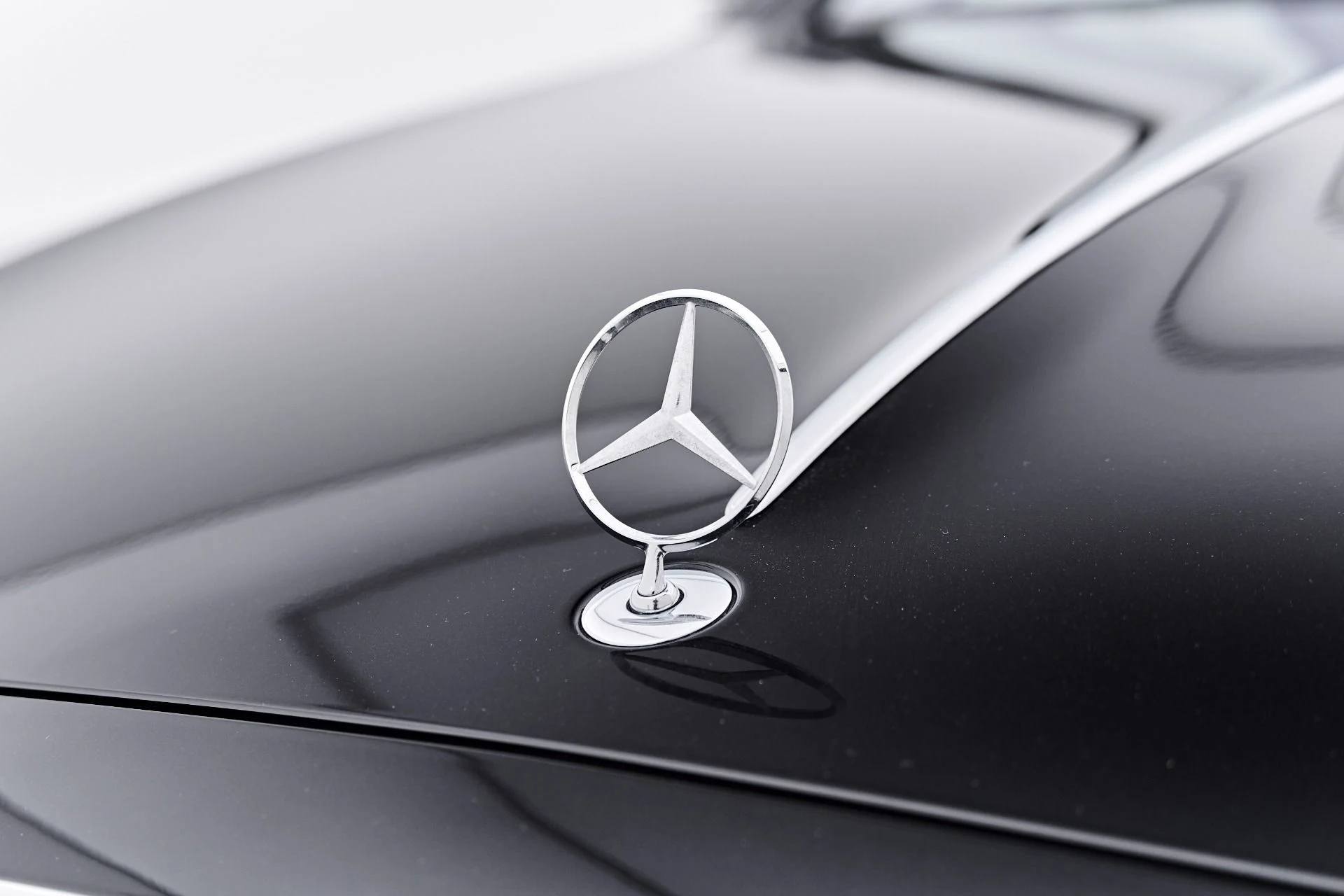 mph017_612783574_Used_2023_Mercedes_Benz_S_Class_Maybach_S_680_1790207147_8af97bdeb5