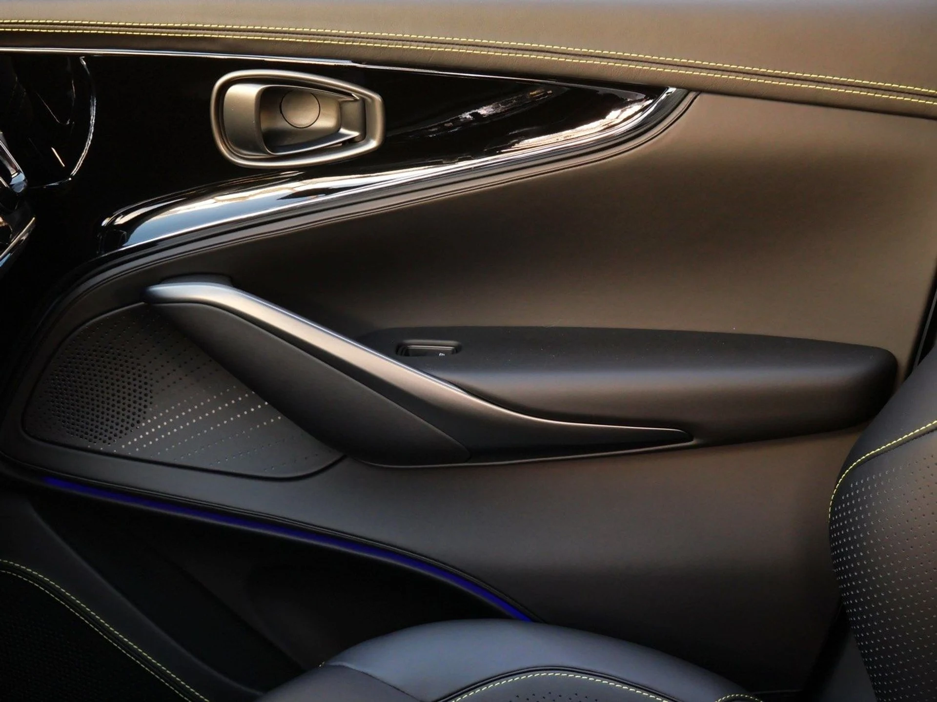 mph017_619281566_f7ba91d385658f62b638ae70e6cf3dd8x_fcf02986fa