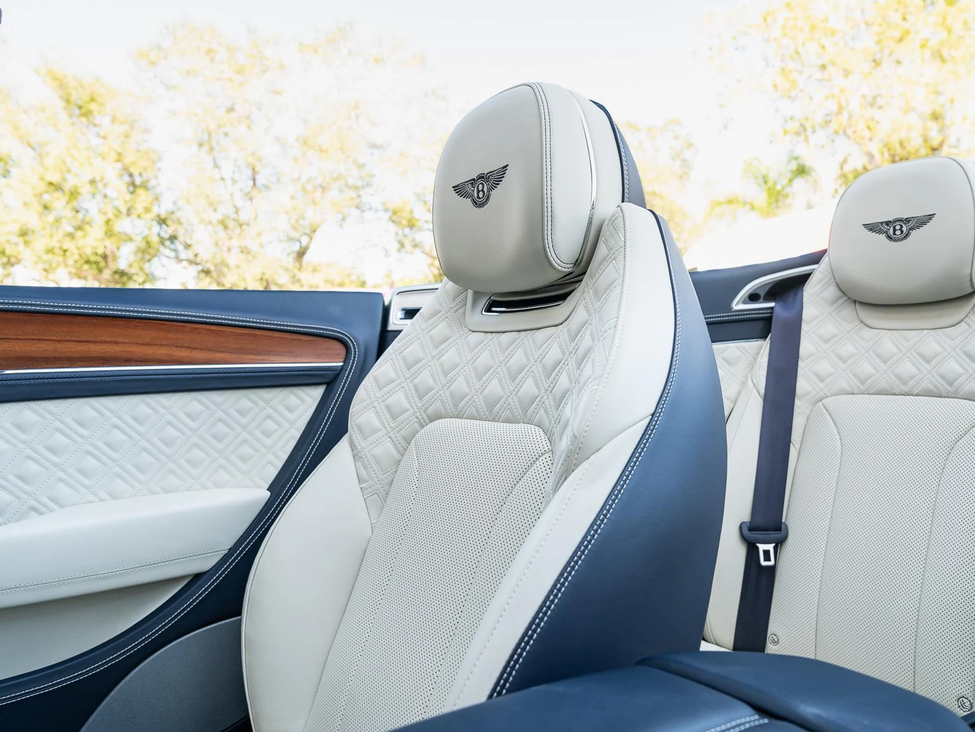 mph017_623094932_Used_2022_Bentley_Continental_GT_Mulliner_1771927234_ec420df055