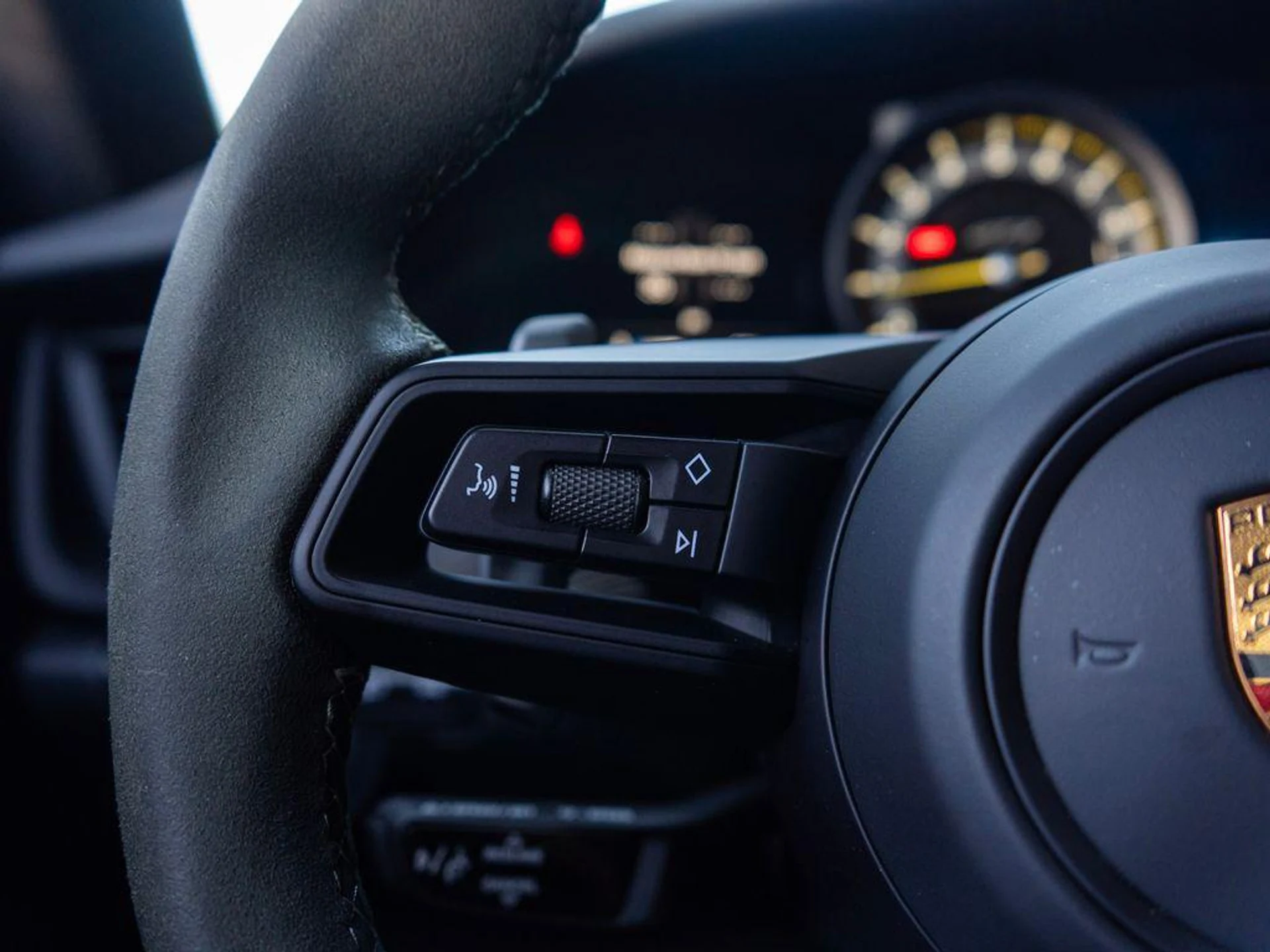 mph017_62818757_q_H1_Jko_L_nu_SFHV_Nids_Hj_Gvx_Lm30_96d0b81411