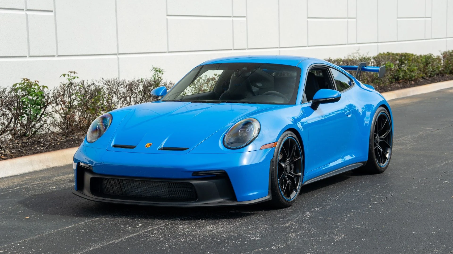 mph017_634019688_Used_2022_Porsche_911_GT_3_1753806874_505f445bb5