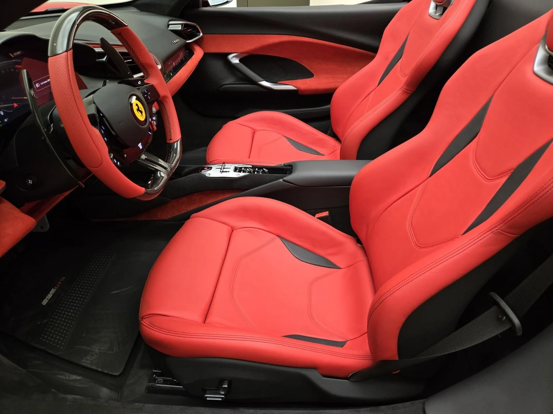 mph017_636843969_Used_2024_Ferrari_296_GTS_1753251937_db9508bc3b