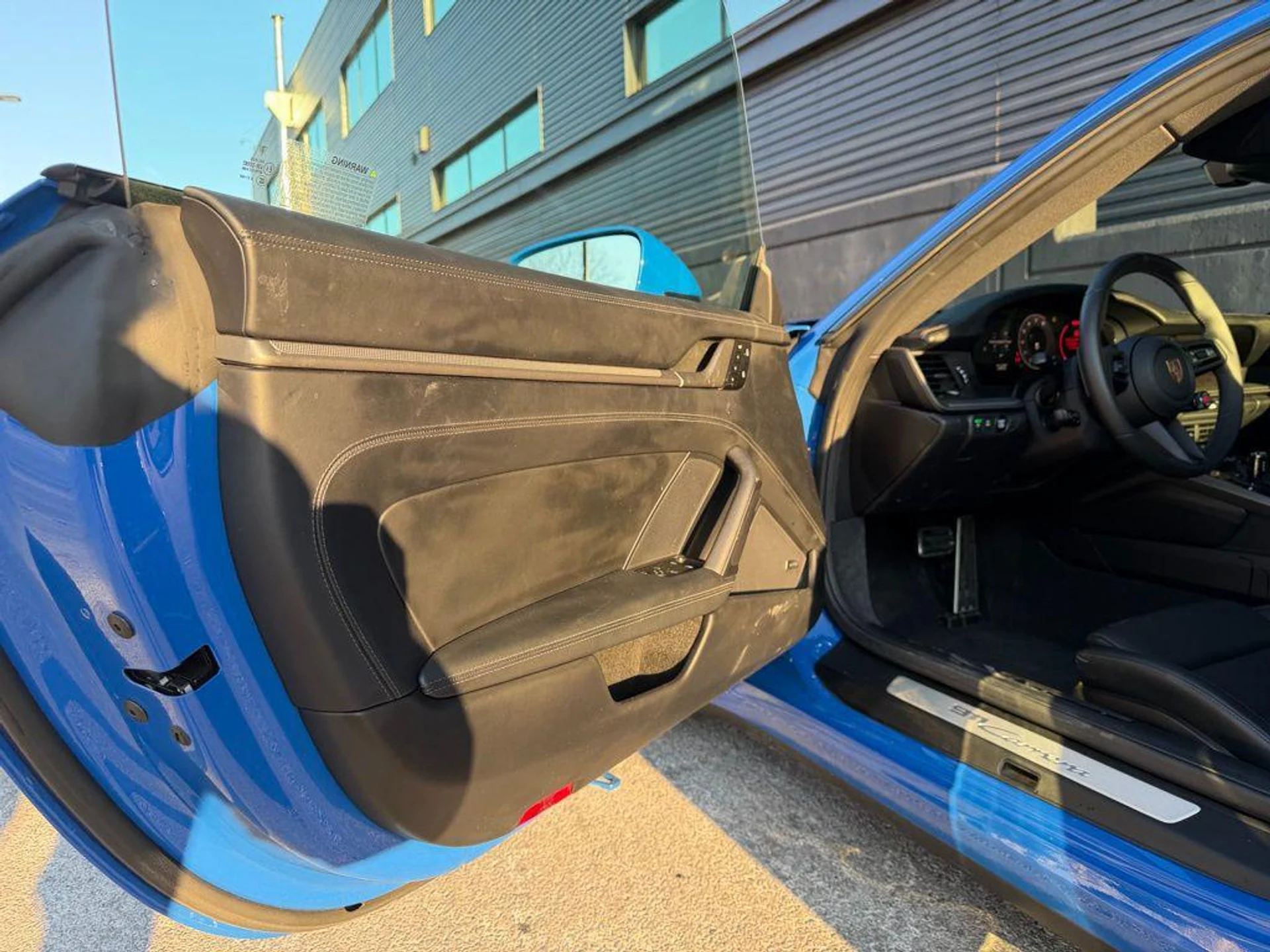 mph017_645037616_Ve5b_Z_QW_Ah765_O_Vi_QZU_6m9n_Tg_3c37137591