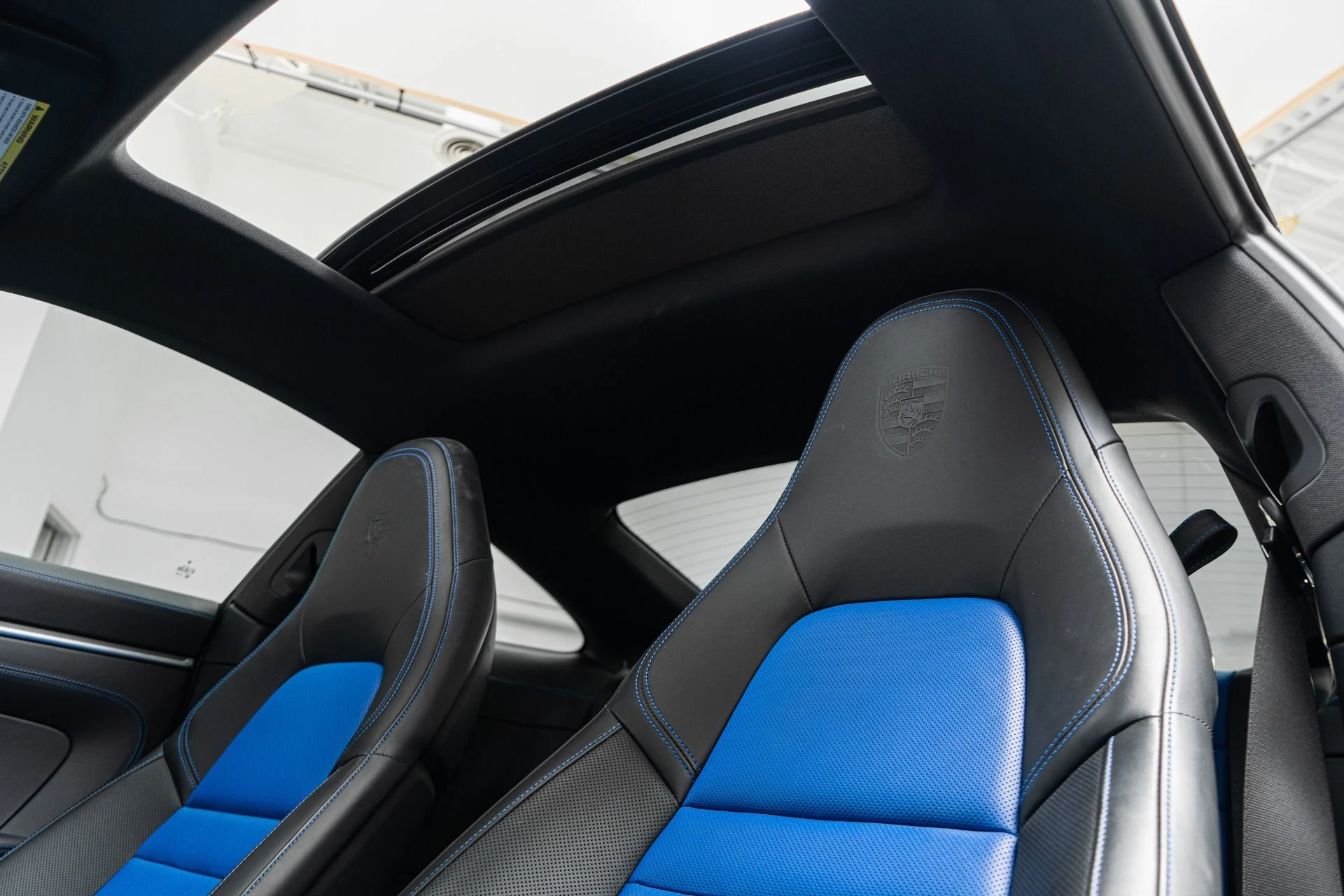 mph017_649704985_Used_2022_Porsche_911_Carrera_Premium_Package_Plus_Two_Tone_Interior_1780607080_5f1b921c07