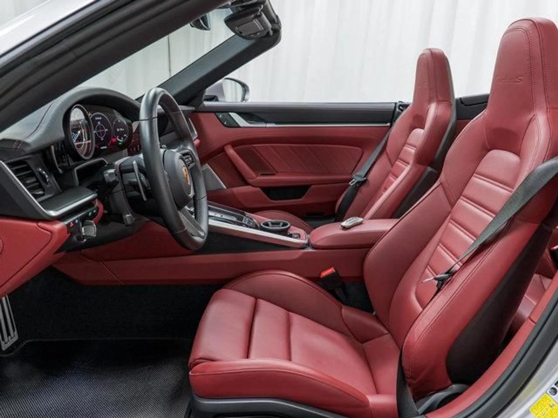 mph017_651464737_f_LXQ_9_C4p_o_T_Urakp1d_Pkxiv_Uj_I_150f989665