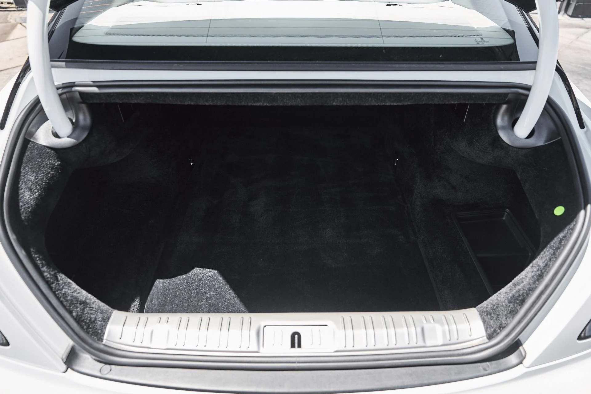 mph017_651775438_Used_2019_Rolls_Royce_Wraith_Base_1778886667_c7d7e19cfa