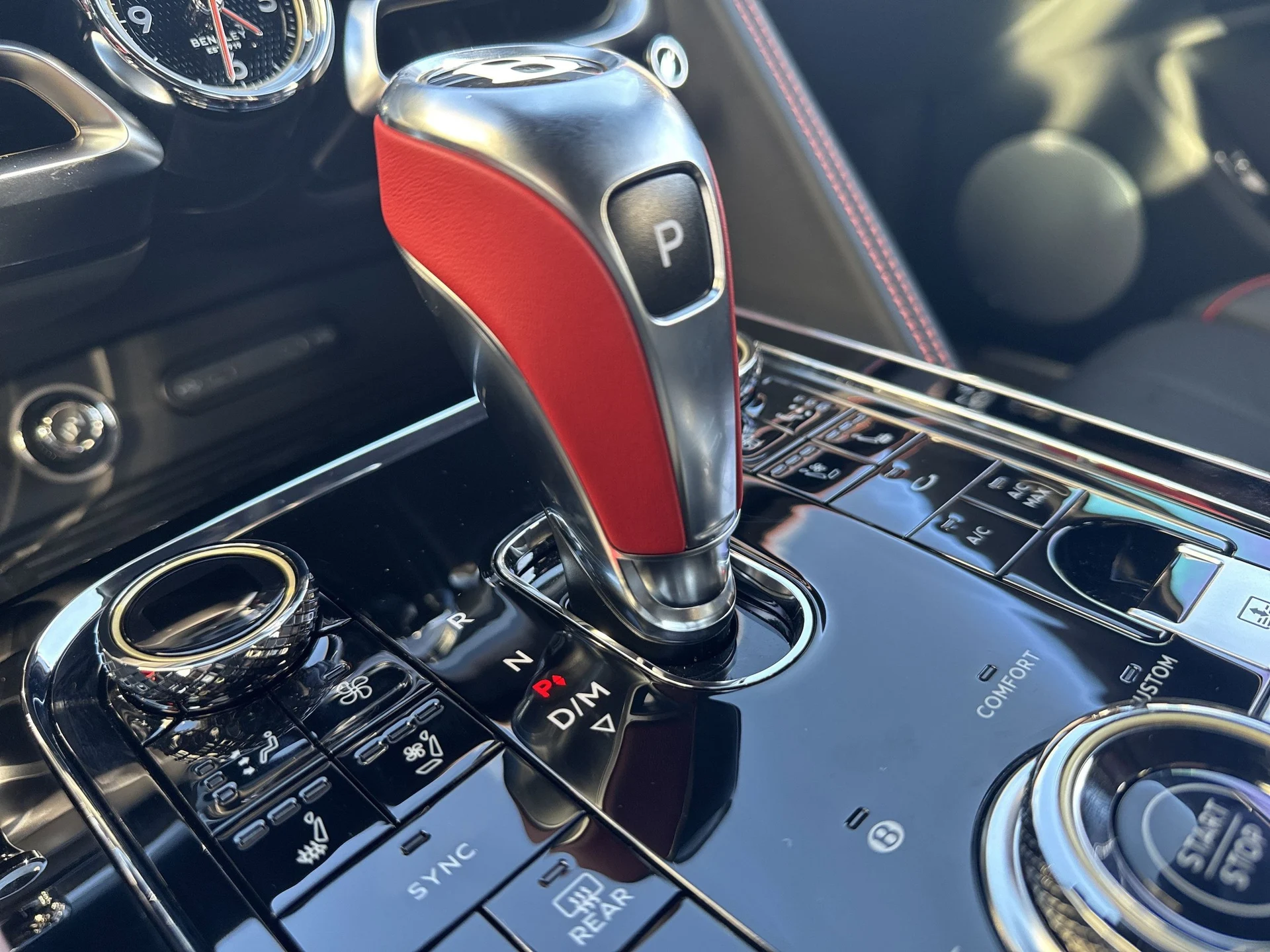 mph017_660217411_8a8d7f4d0976e0b5bd3c2e39cf865574x_fd6617be9f