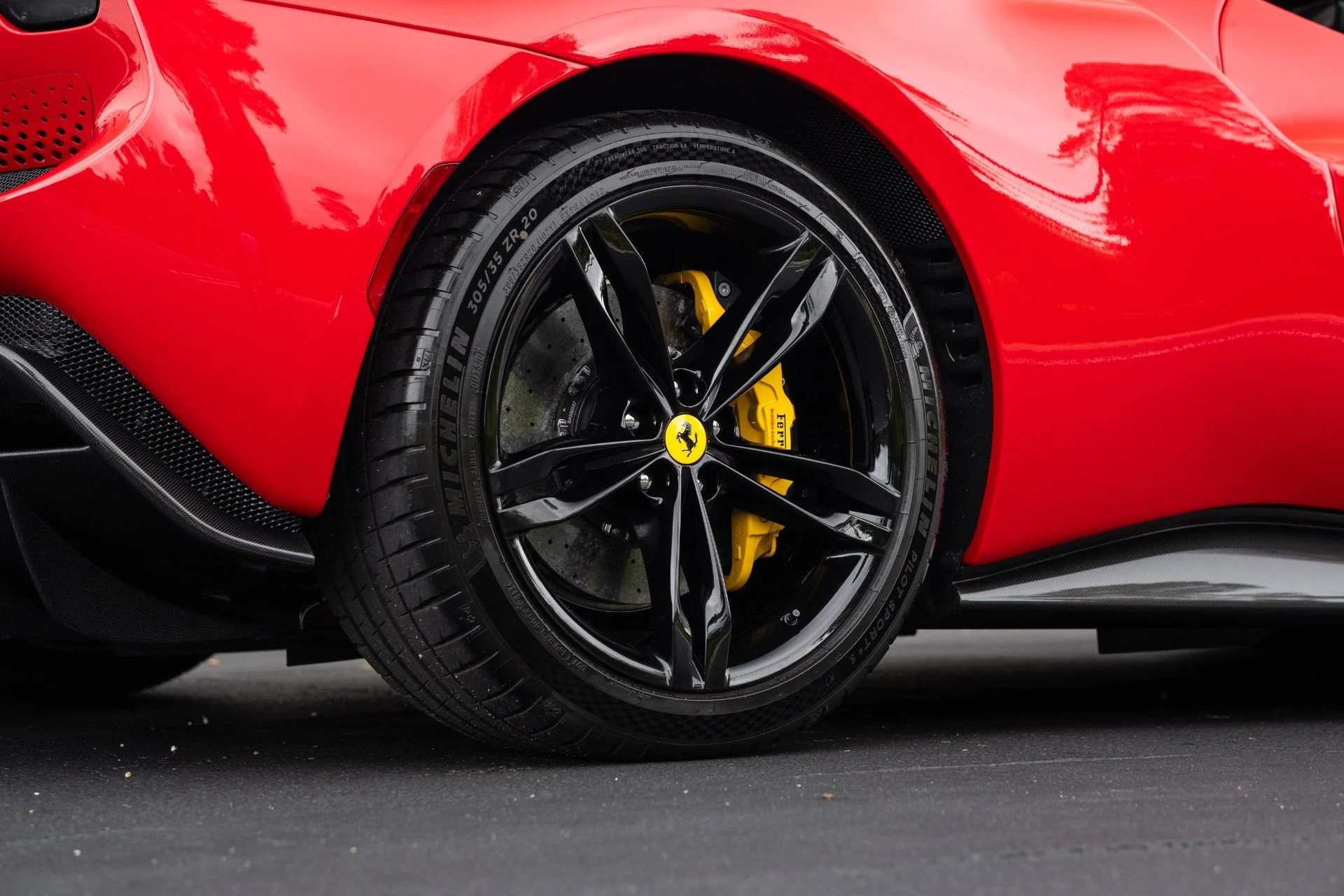 mph017_664066637_Used_2024_Ferrari_296_GTS_1776982815_c0a4056555