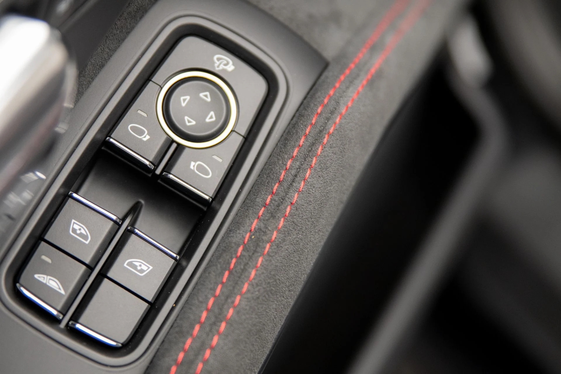 mph017_664256221_187674f79af6fe8d17c394c252211792x_6b33167d08