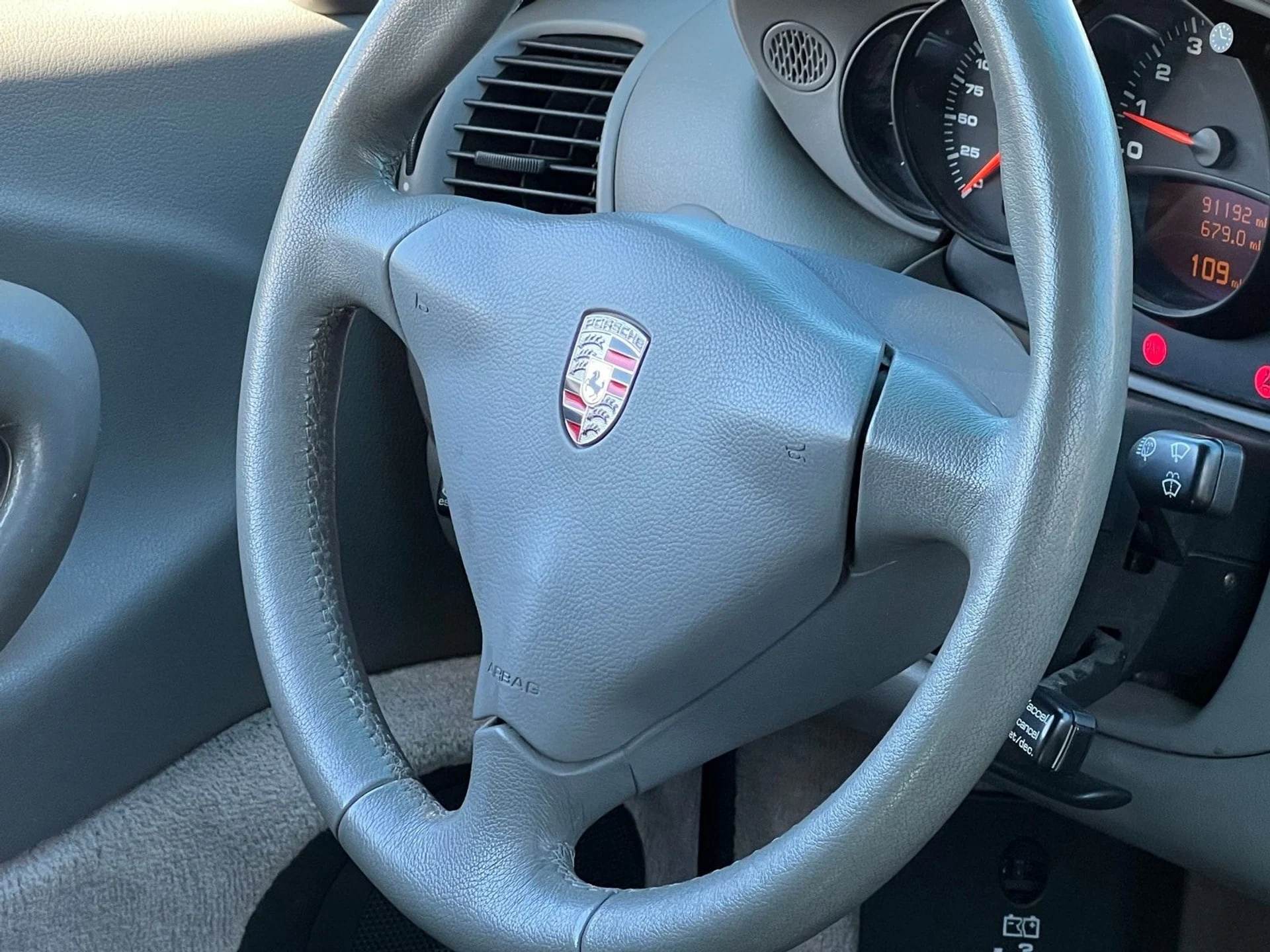 mph017_670308914_a1da44b1aa362384c8c163887e5fdfb7x_b61a209050