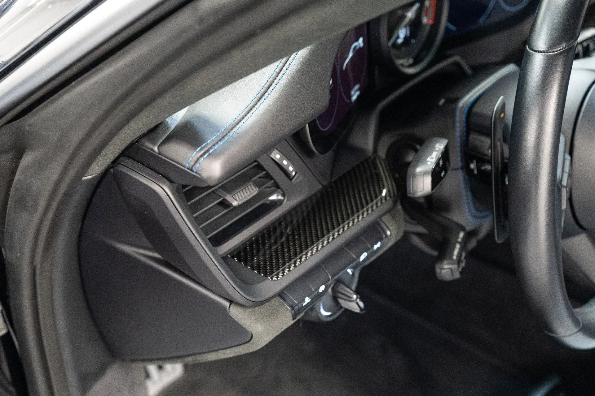 mph017_672112829_Used_2022_Porsche_911_GT_3_1766000902_12873db4b5