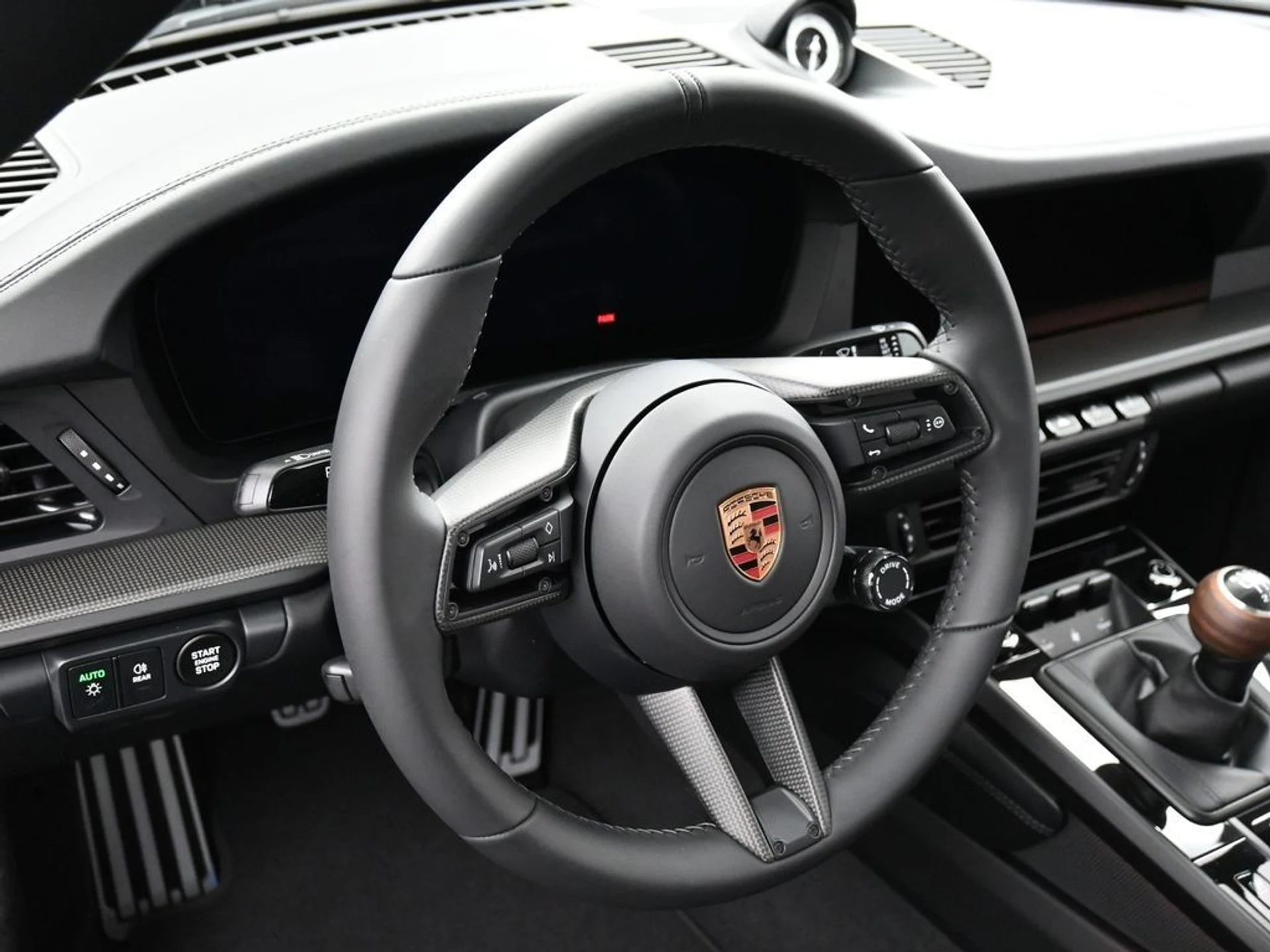 mph017_676270039_image_17_5b20098086