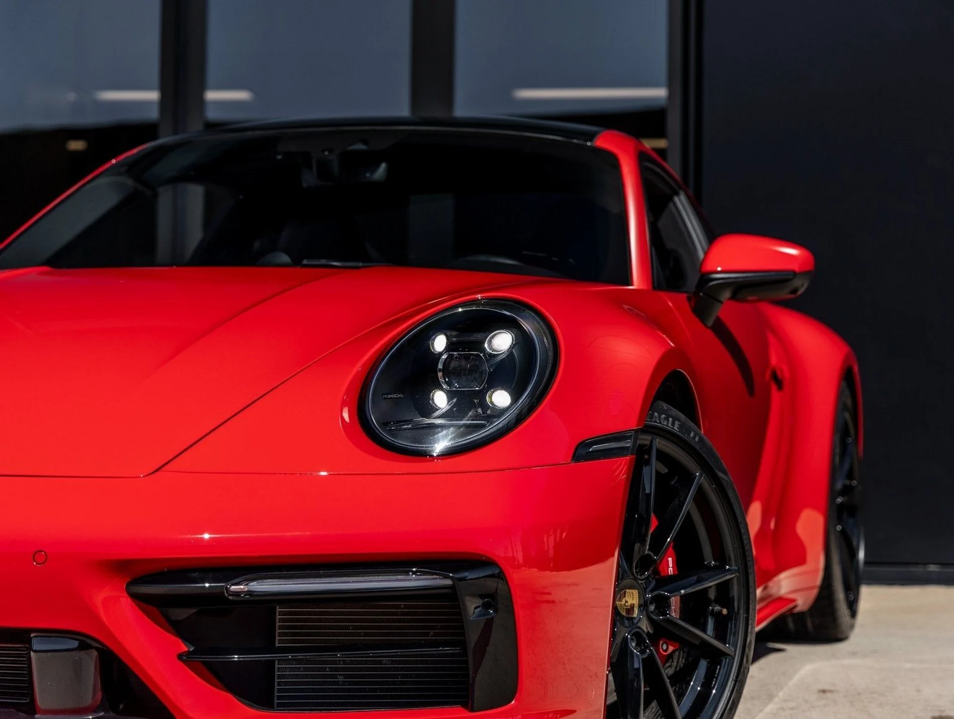 mph017_676497631_18_e9d170fd77