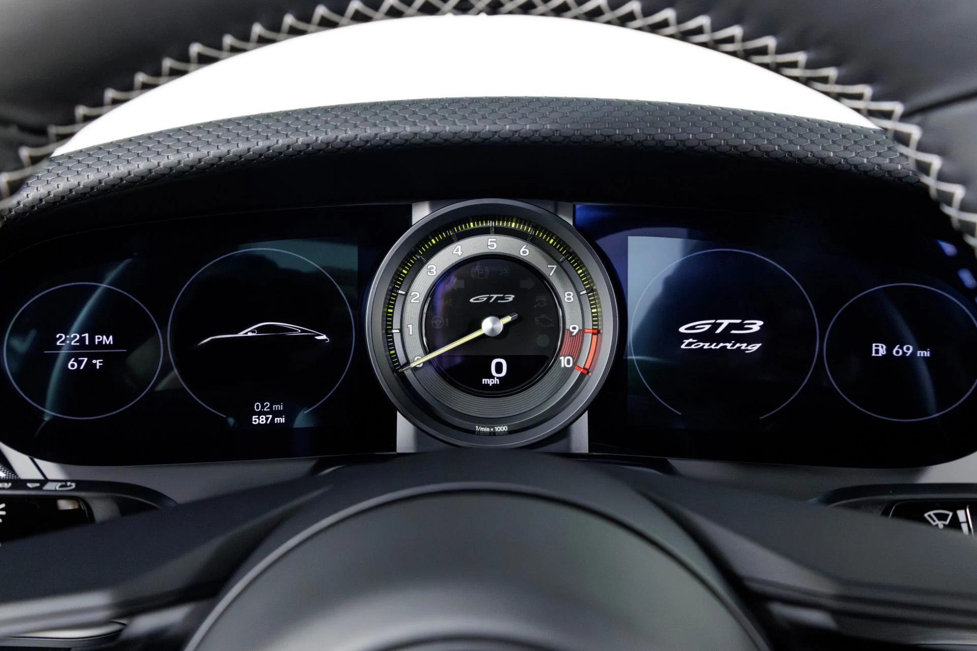 mph017_680247761_Used_2024_Porsche_911_GT_3_Touring_1767999905_4eba8151b5