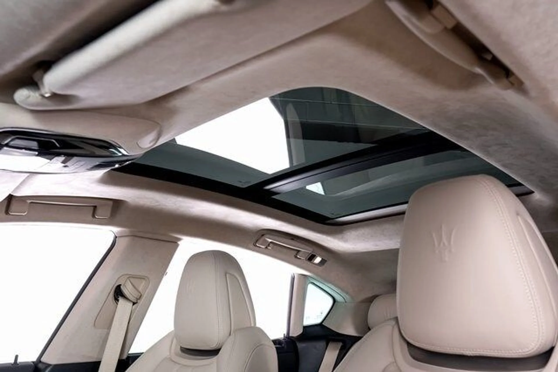 mph017_685536741_4b0579676122bcc9f7bad66a6ef64410x_f94860faee