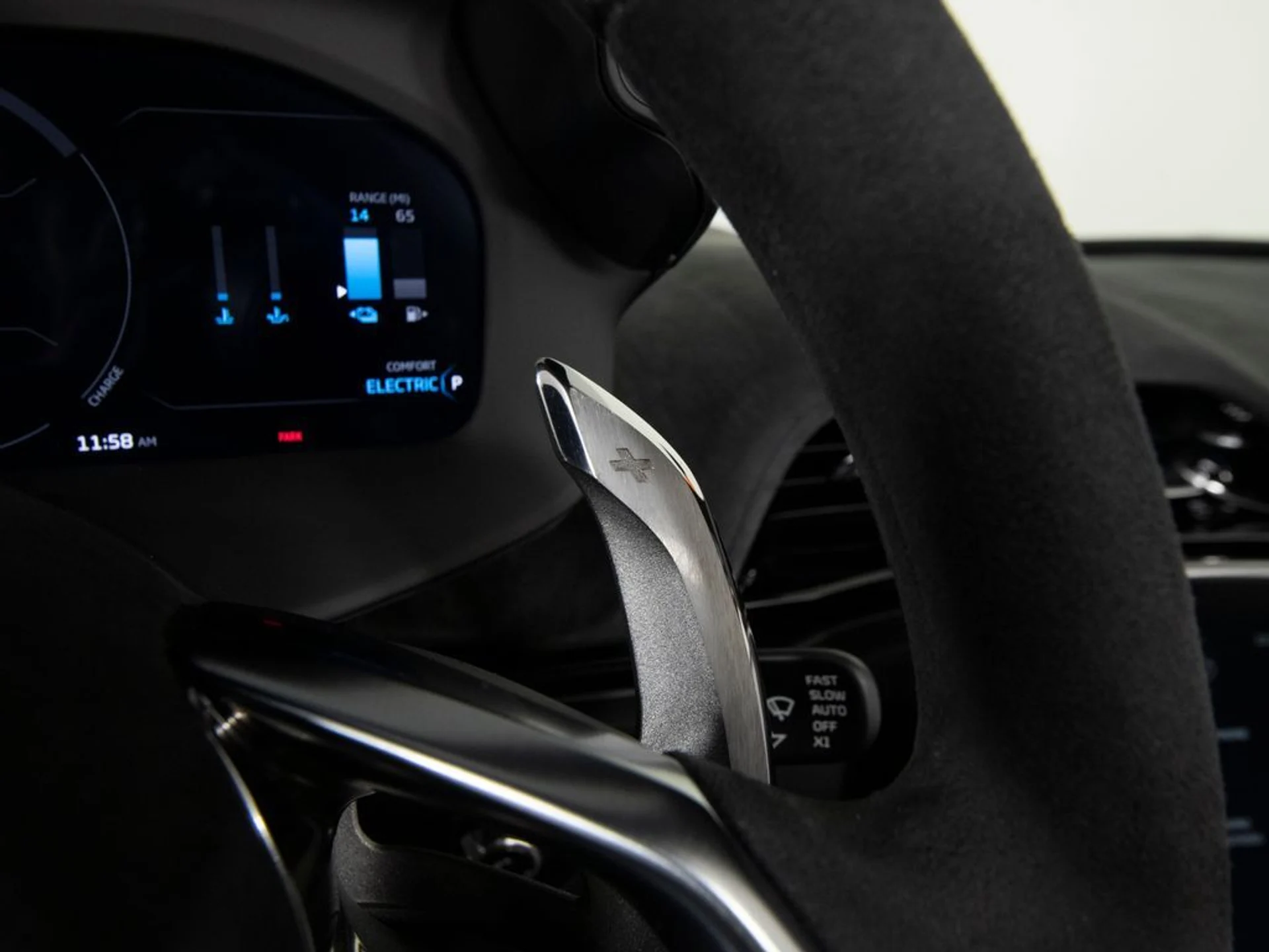 mph017_692629589_86b9f72eb0eaa37cd4cc719b72b28acbx_884f56cf2e