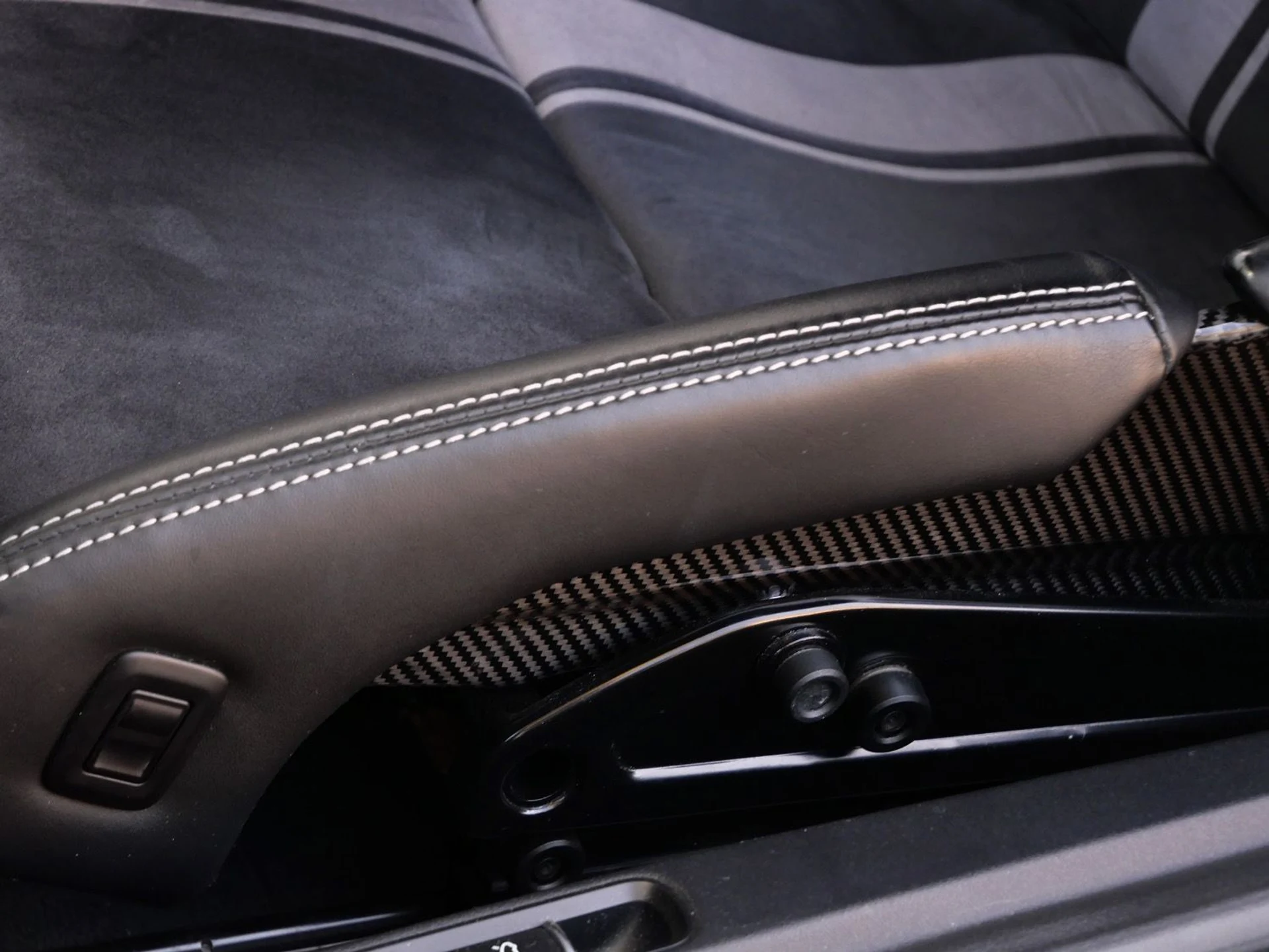 mph017_699659146_0fb1f35ac85c5ab4a63899e444a1a883x_d82ff84a03