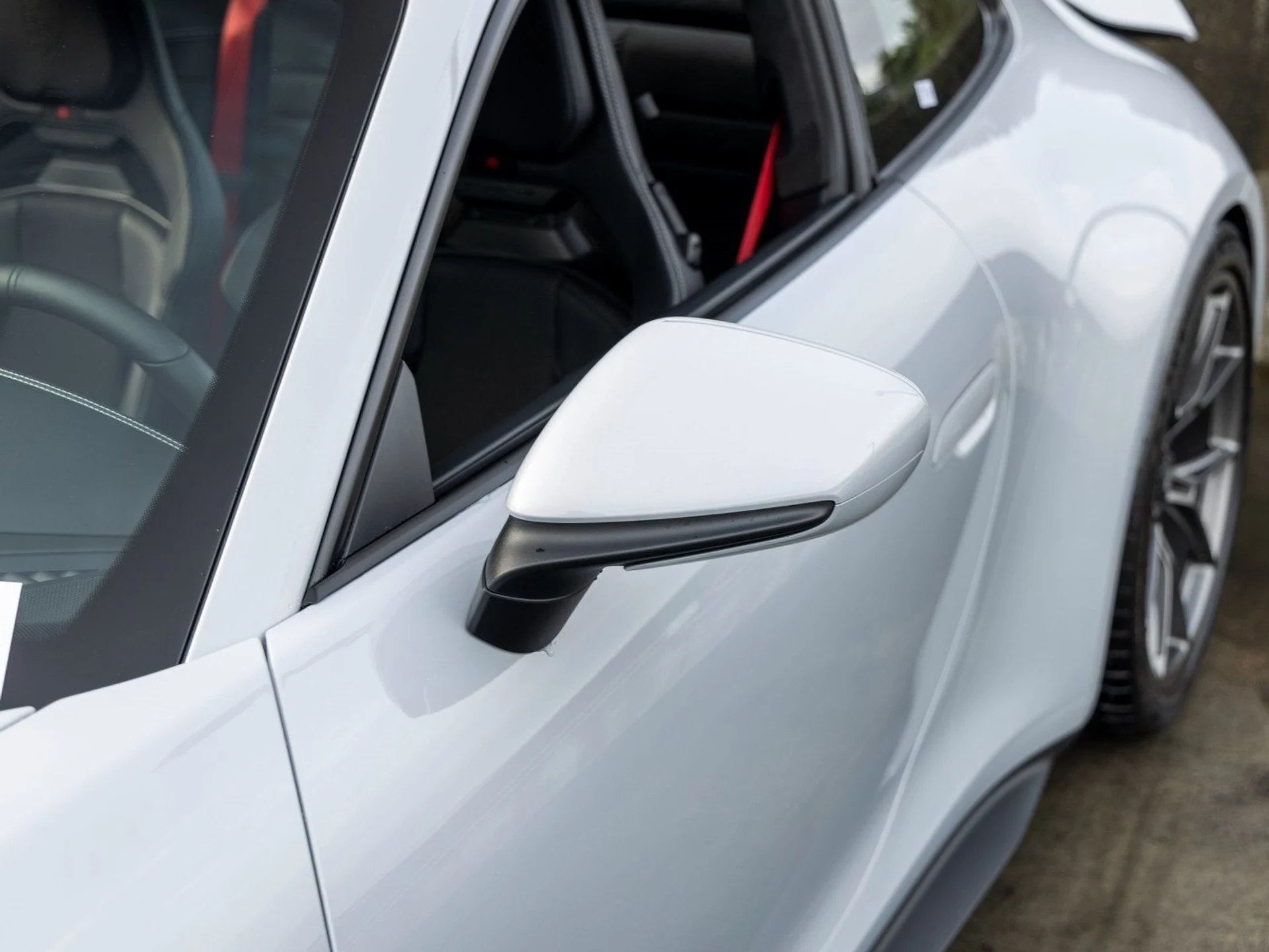 mph017_716461643_18_b6f77b74e9