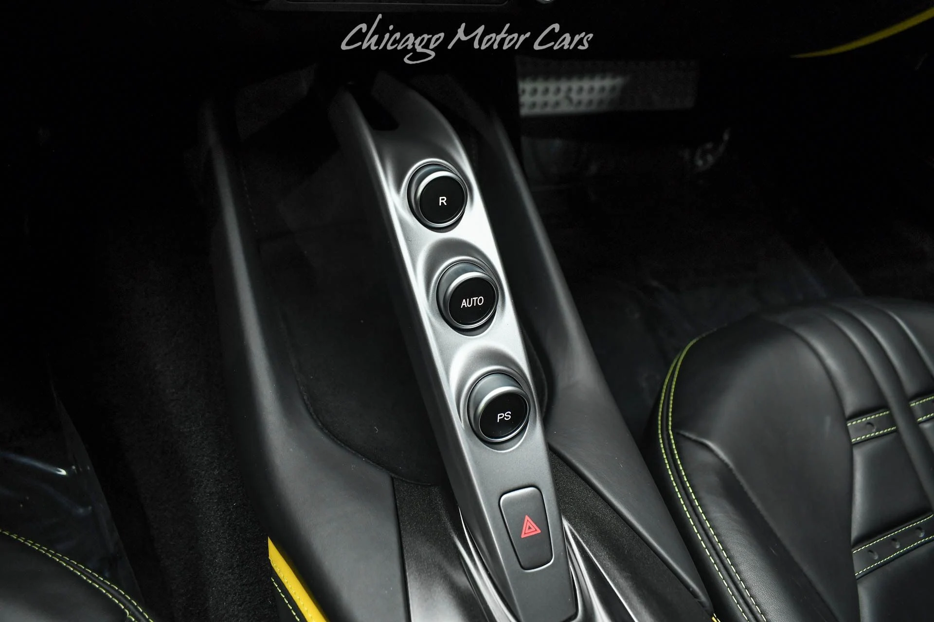 mph017_718020418_12134_p18_l_013a704e38