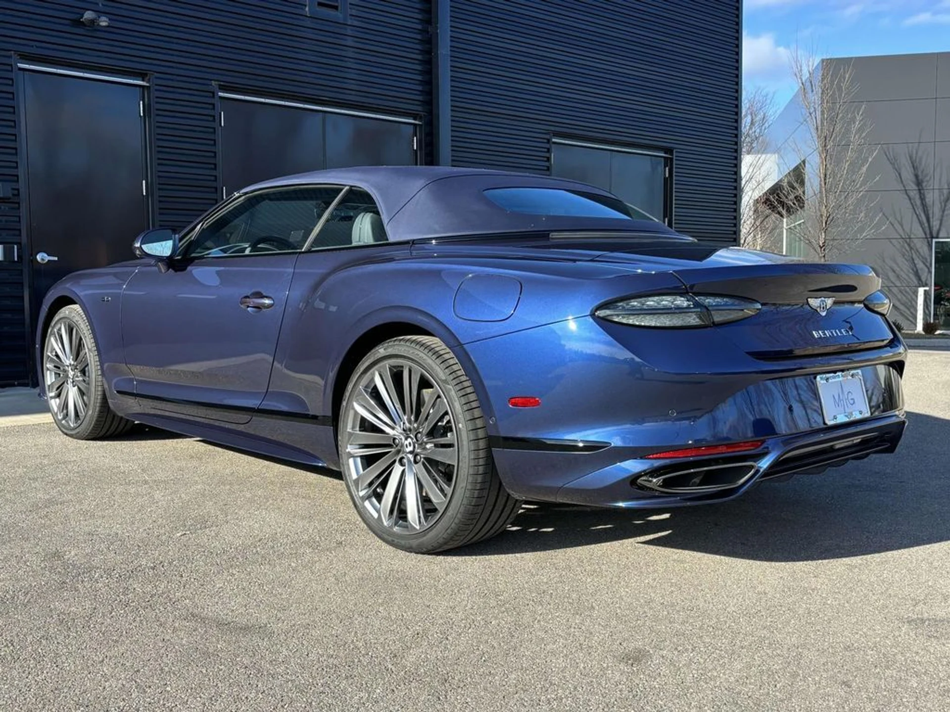 mph017_719247895_6e08d04a08cfc934a8641a9ad2874713x_88f8a20cd3