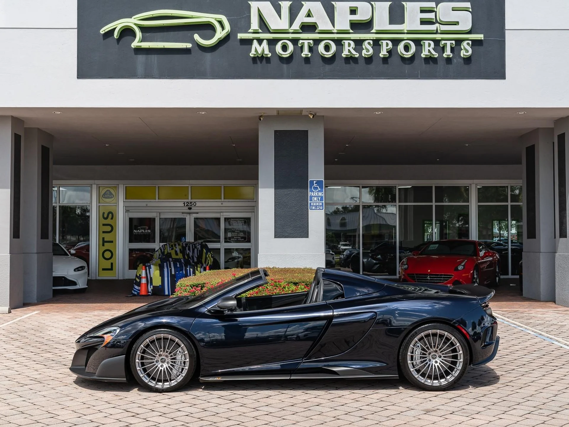 mph017_720814253_Used_2016_Mc_Laren_675_LT_1755029244_eba2a83243