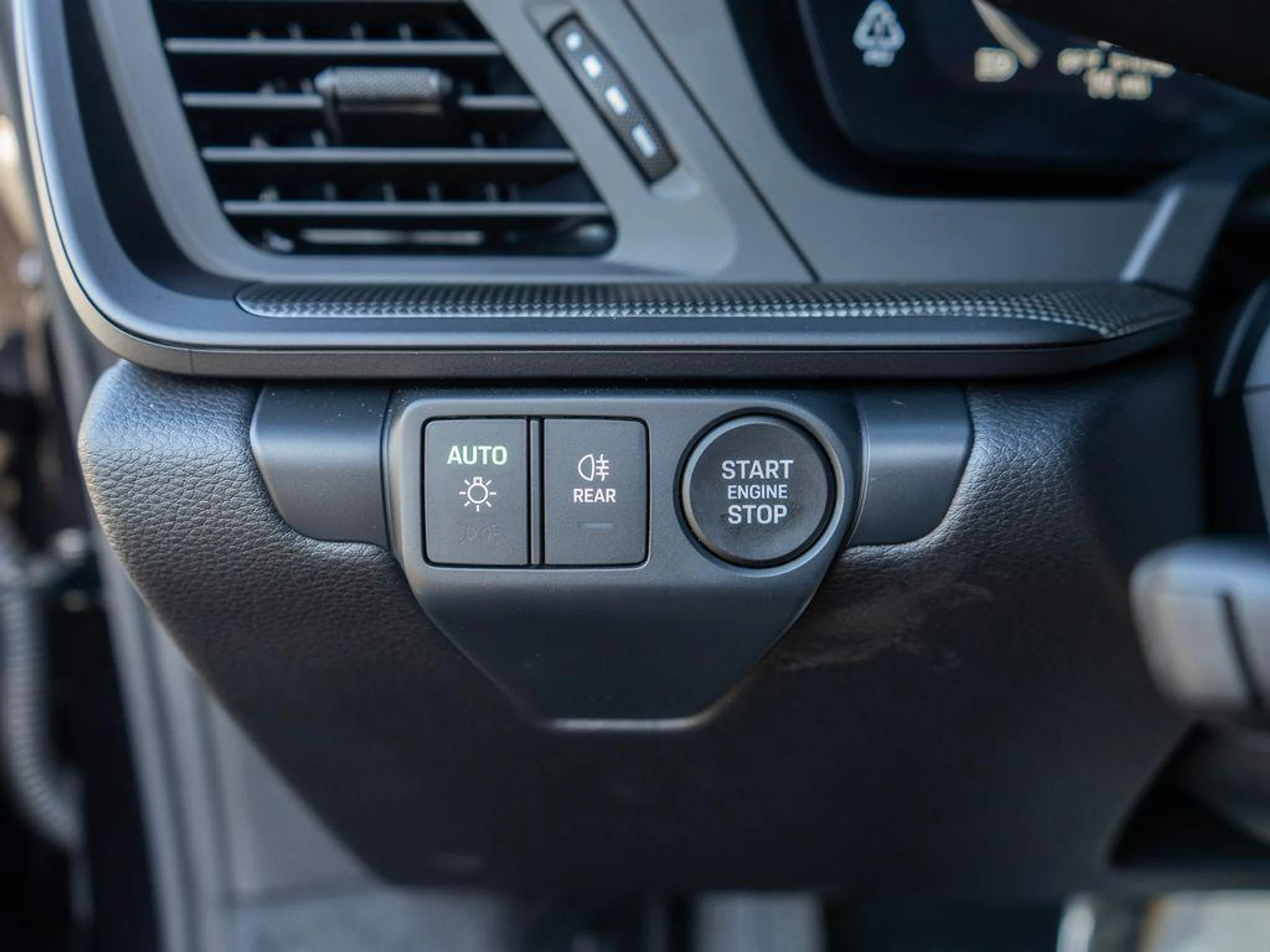 mph017_721741612_H4_L2_Vo_Jwyv_H9j6q_Vl_Tp_P8r_J1_LXM_8801d7f26d