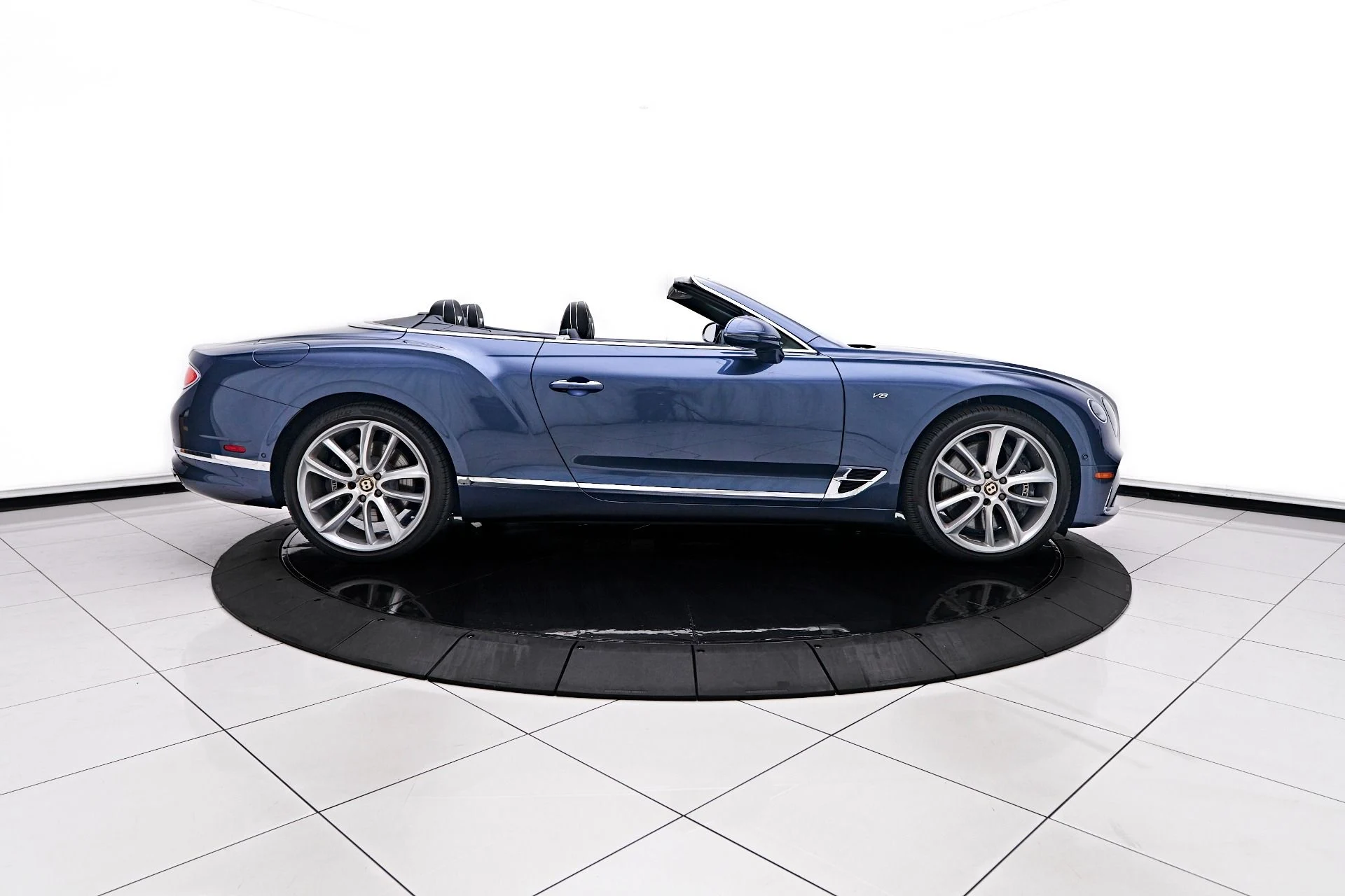 mph017_722445293_Used_2020_Bentley_Continental_GT_V8_1758744263_ad7bdb30de