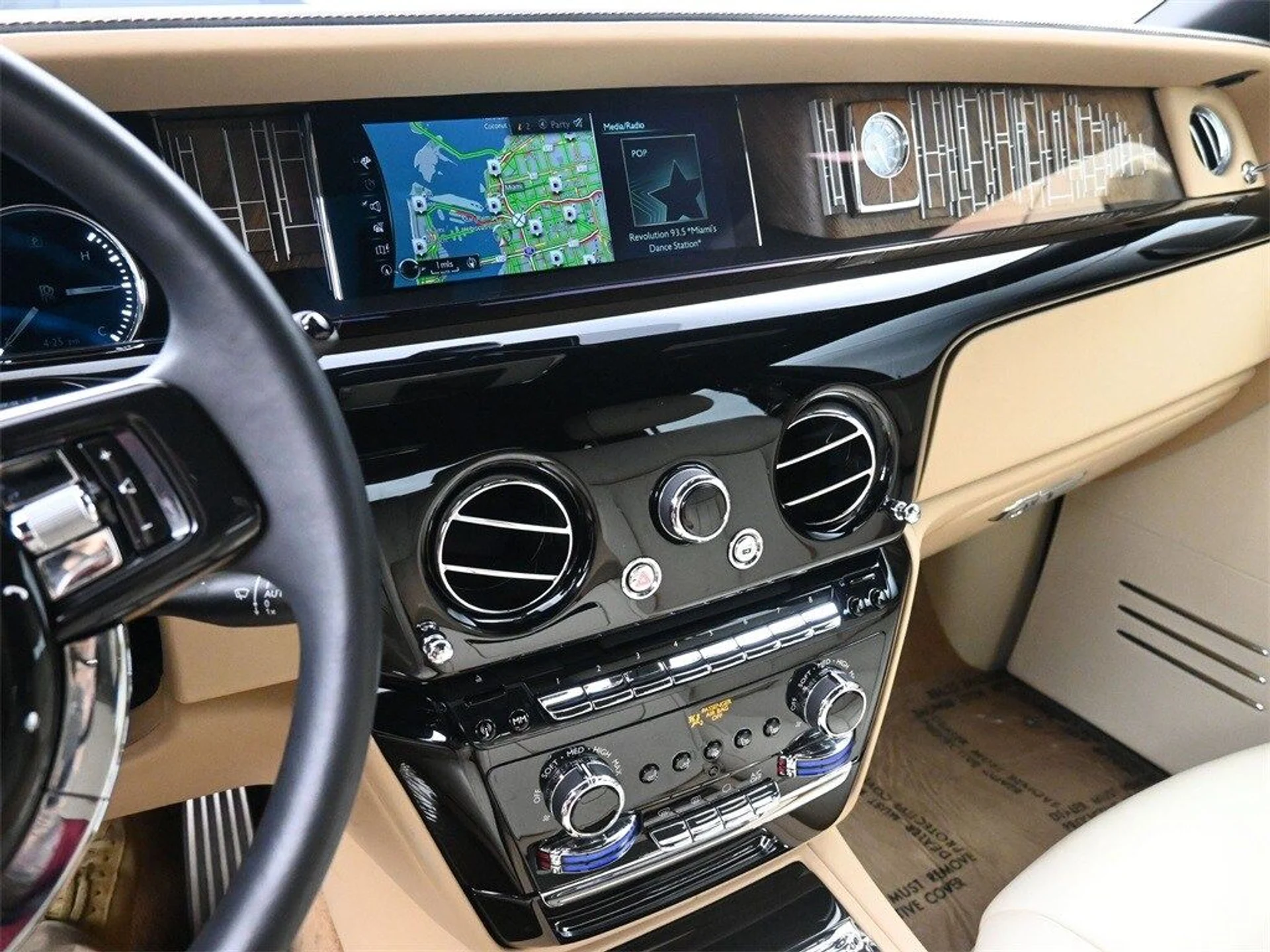 mph017_723210944_ce1bad0f1cdb39168a1254e269cafc81x_71d58a2d5e