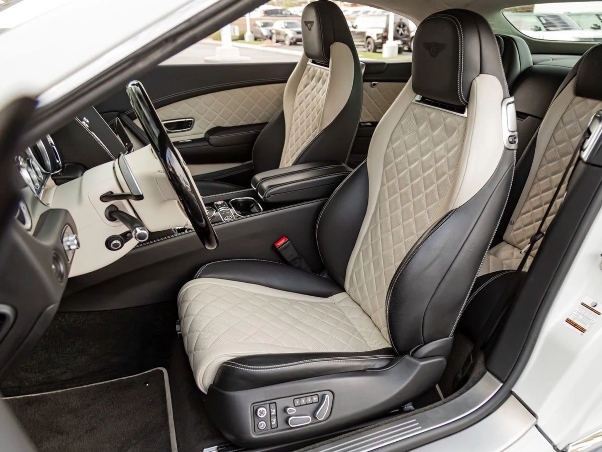 mph017_723674431_18_d2b35d22be