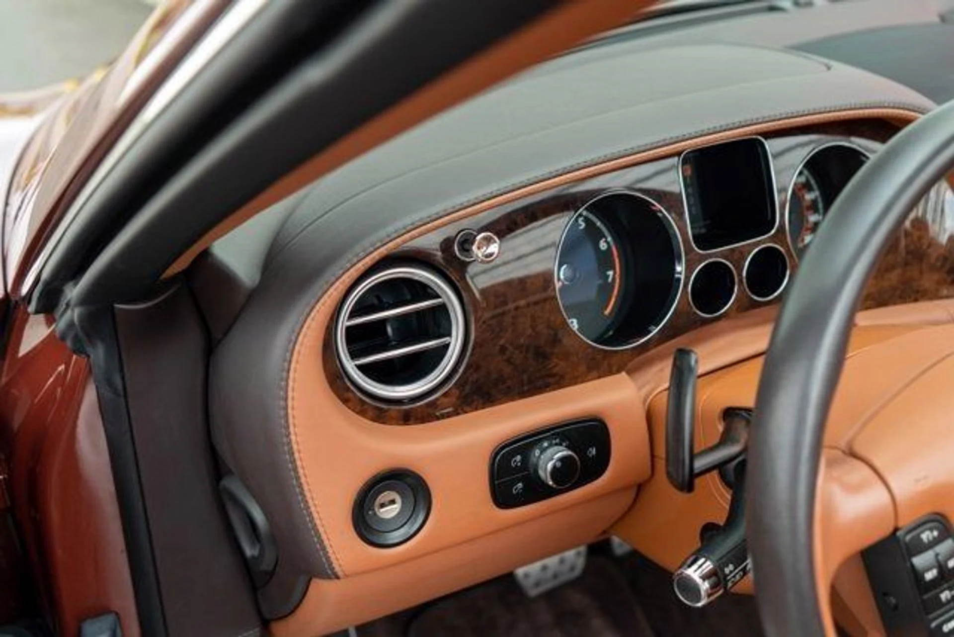 mph017_728470941_18_1eea85a650