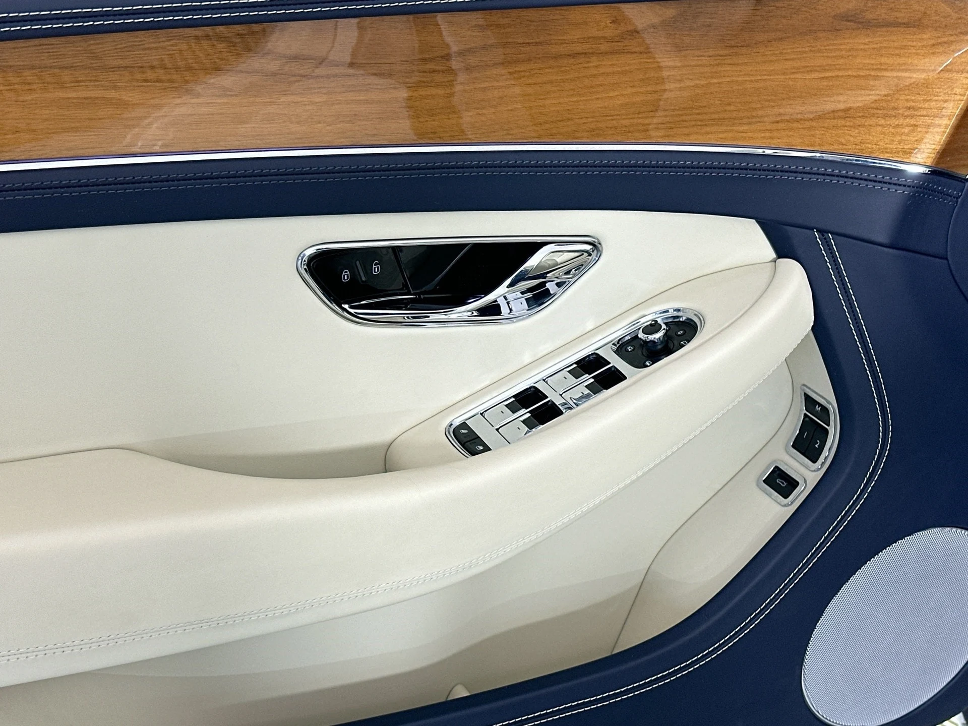 mph017_728890615_18_577f07c8cf