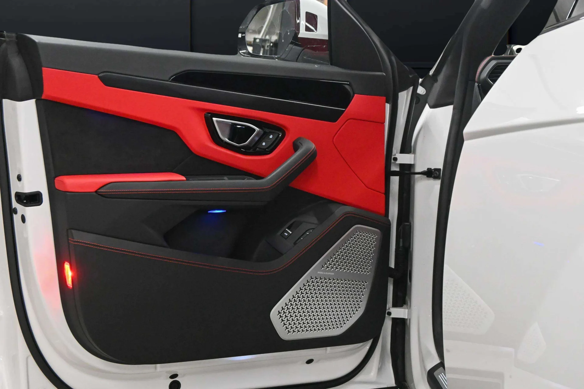 mph017_743732518_12608648_db4b_44d9_ae33_fc2b9b43eba4_f44dadef7c