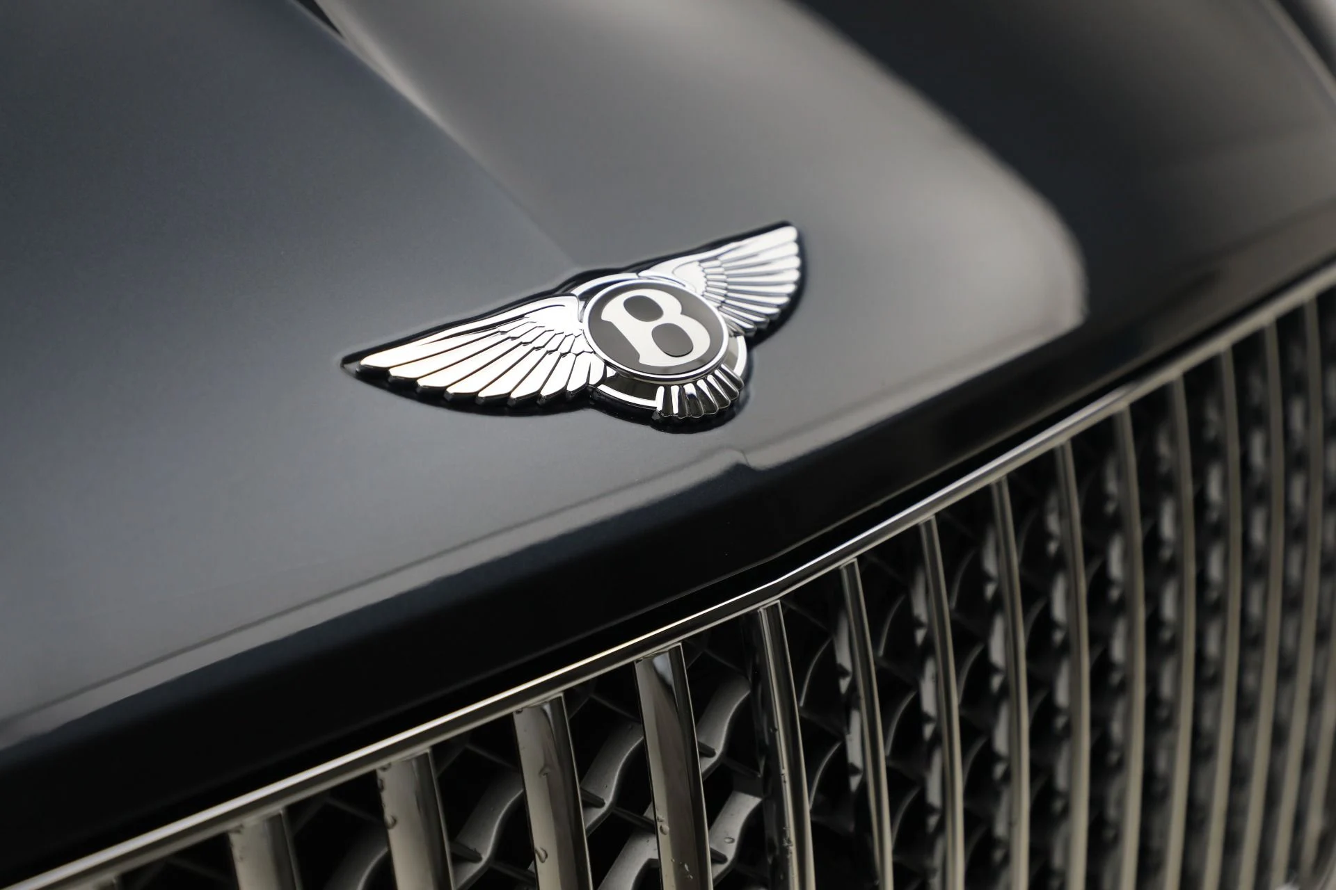 mph017_748146443_New_2025_Bentley_Bentayga_Atelier_Edition_V8_129d74f933