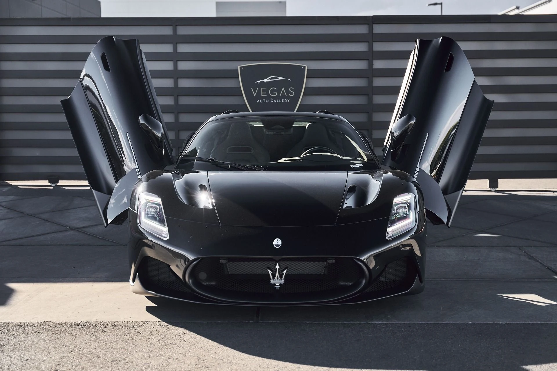 mph017_748687220_Used_2024_Maserati_MC_20_1771382134_6318ac89c9