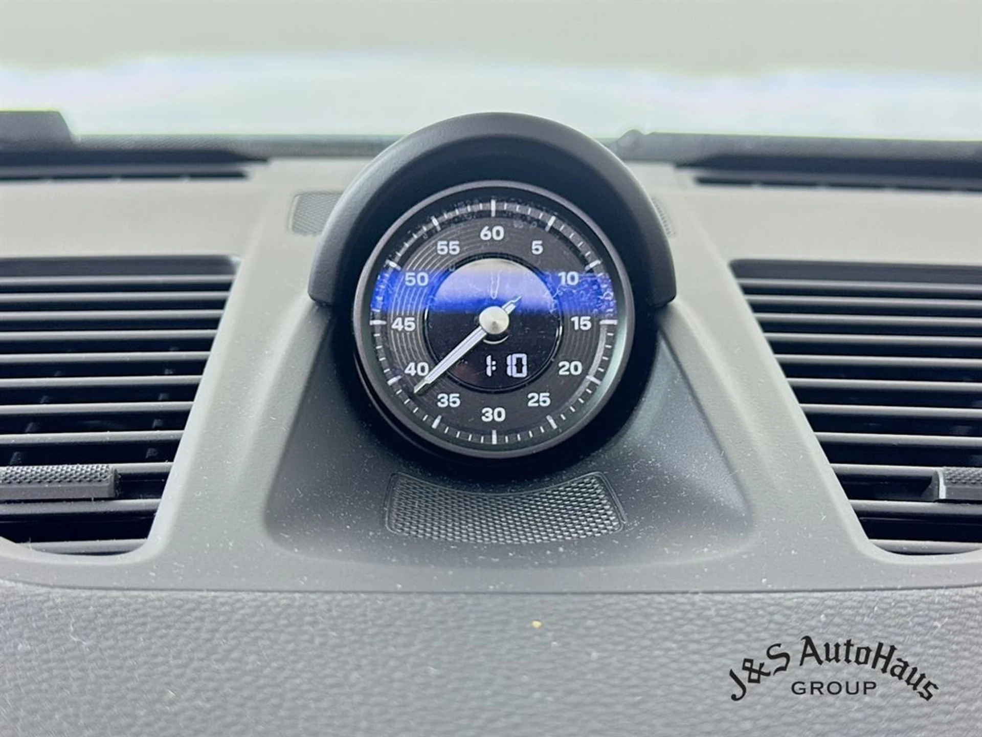 mph017_751953155_qxxym96kl8cl2ev4e5pmpq7c2b67_3e1a4342a8