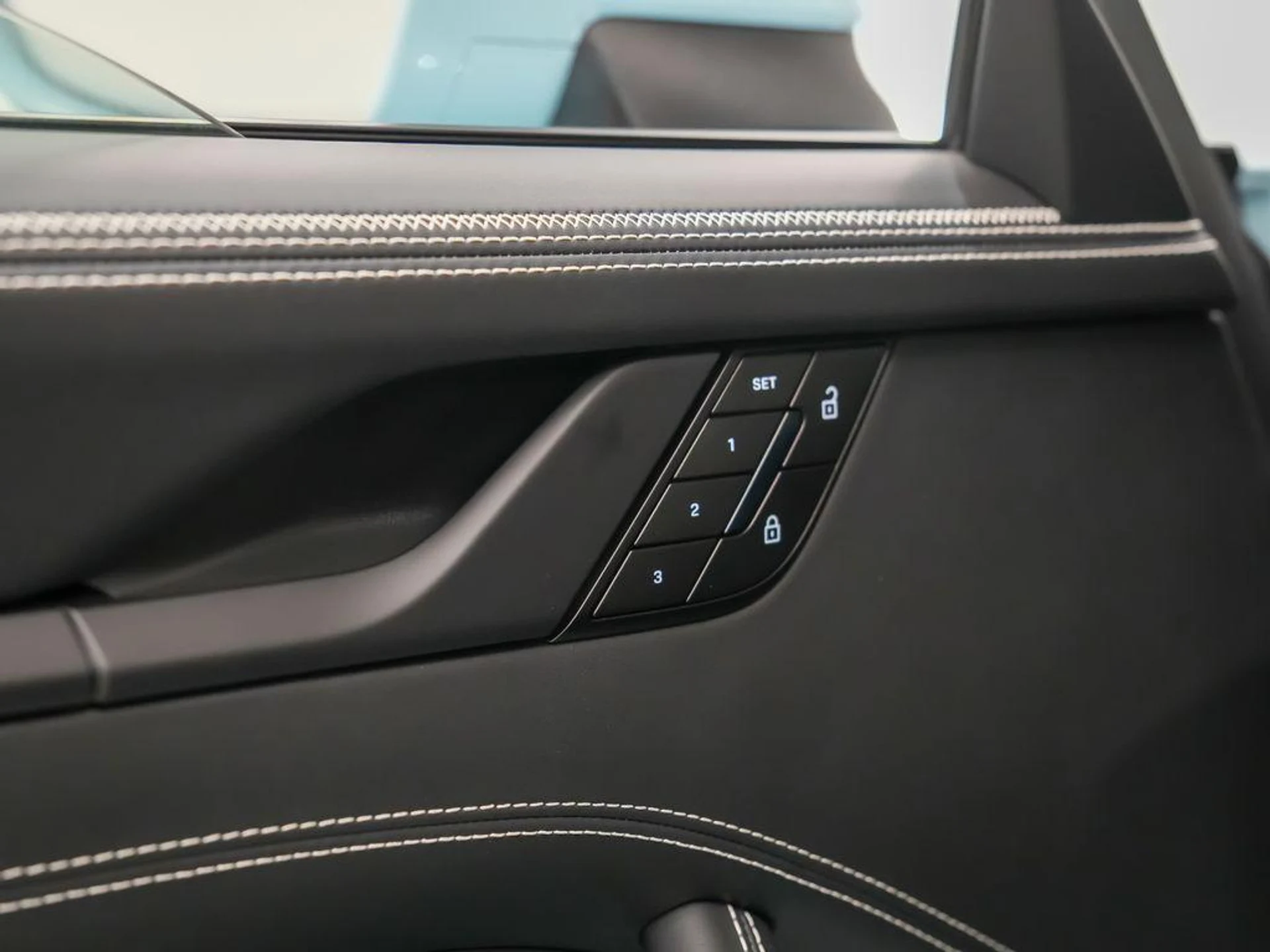 mph017_753201952_5_Bg_K_Ofme_Bl_D_Gh0s_PURI_Adoypj_U_9378380481