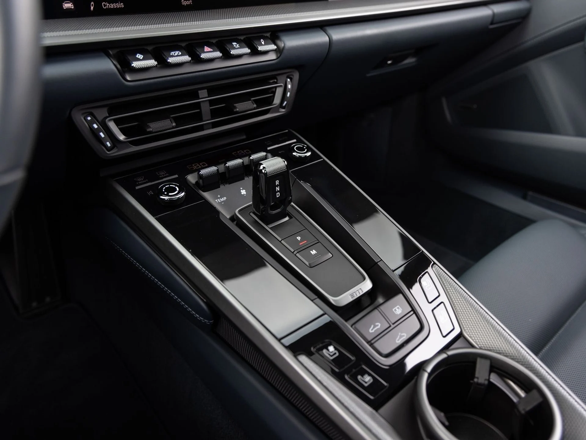 mph017_754849311_18_6951a427d4