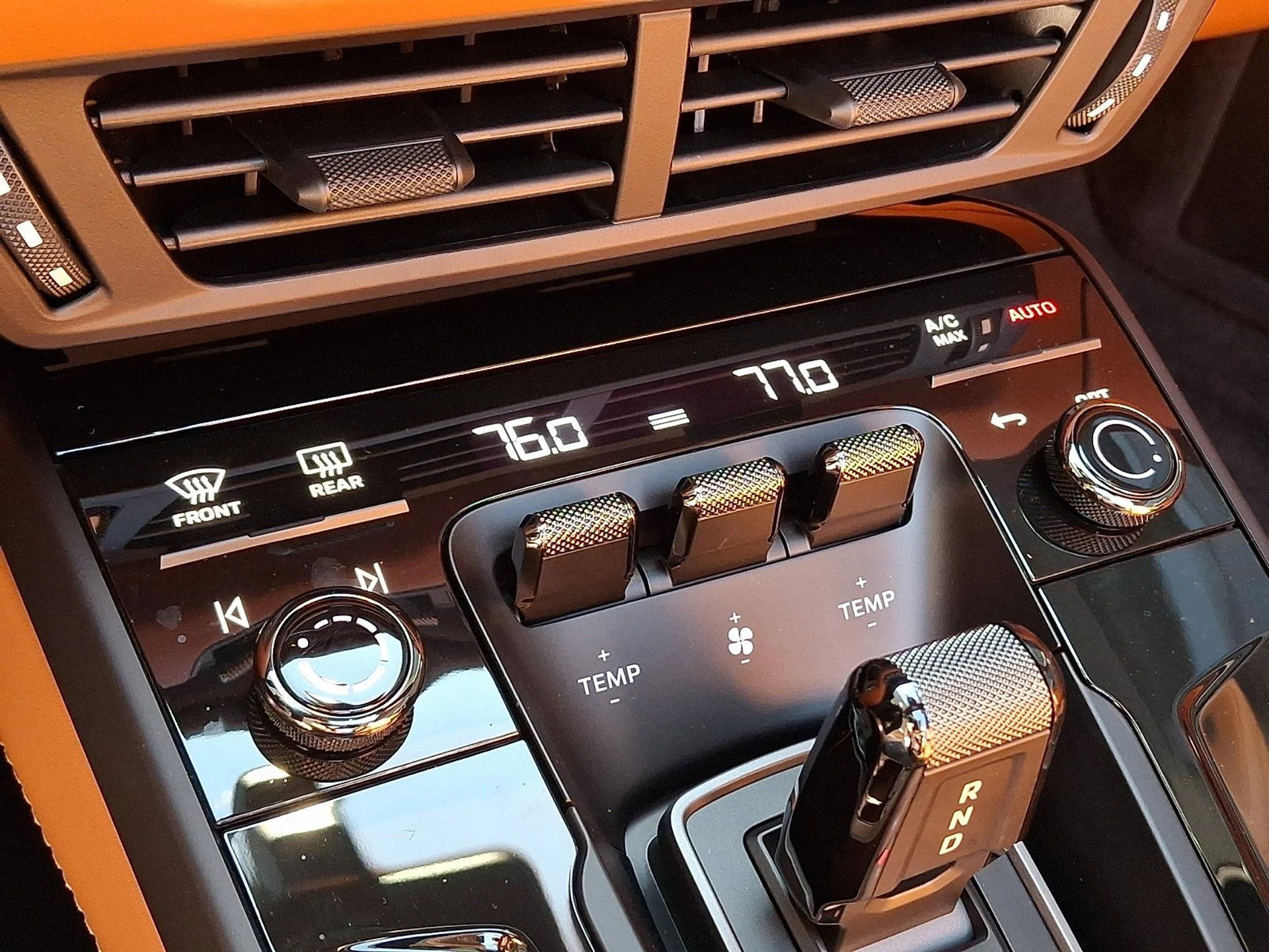 mph017_769076183_a29b9ddf55be0f1bb92af177c2a64ab9_ff390aab74