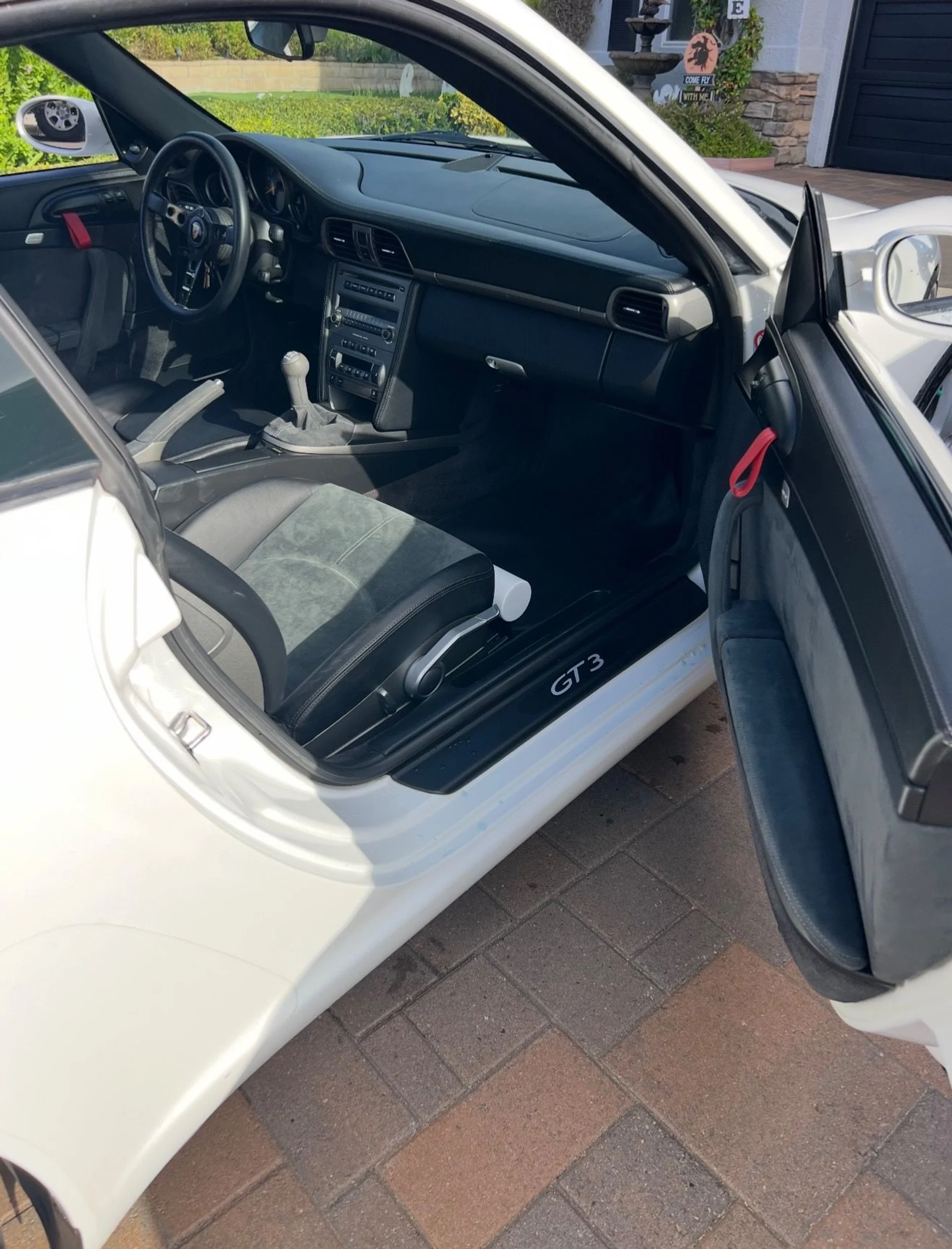 mph017_769618270_Used_2007_Porsche_911_GT_3_1760384687_9ebd81097f