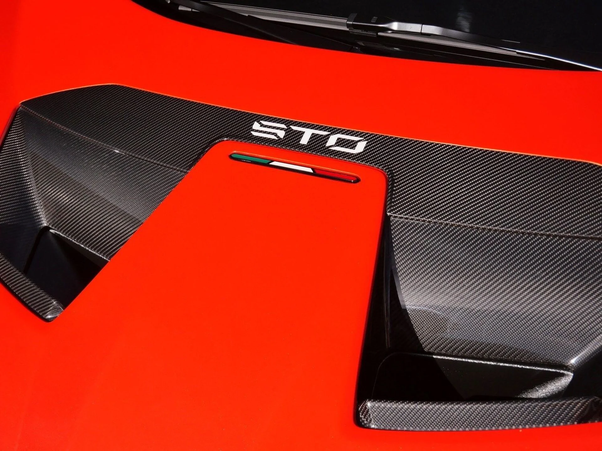 mph017_769703198_9ceda0d42a37b4836bd74bdd332ff8acx_d4a2baedd9